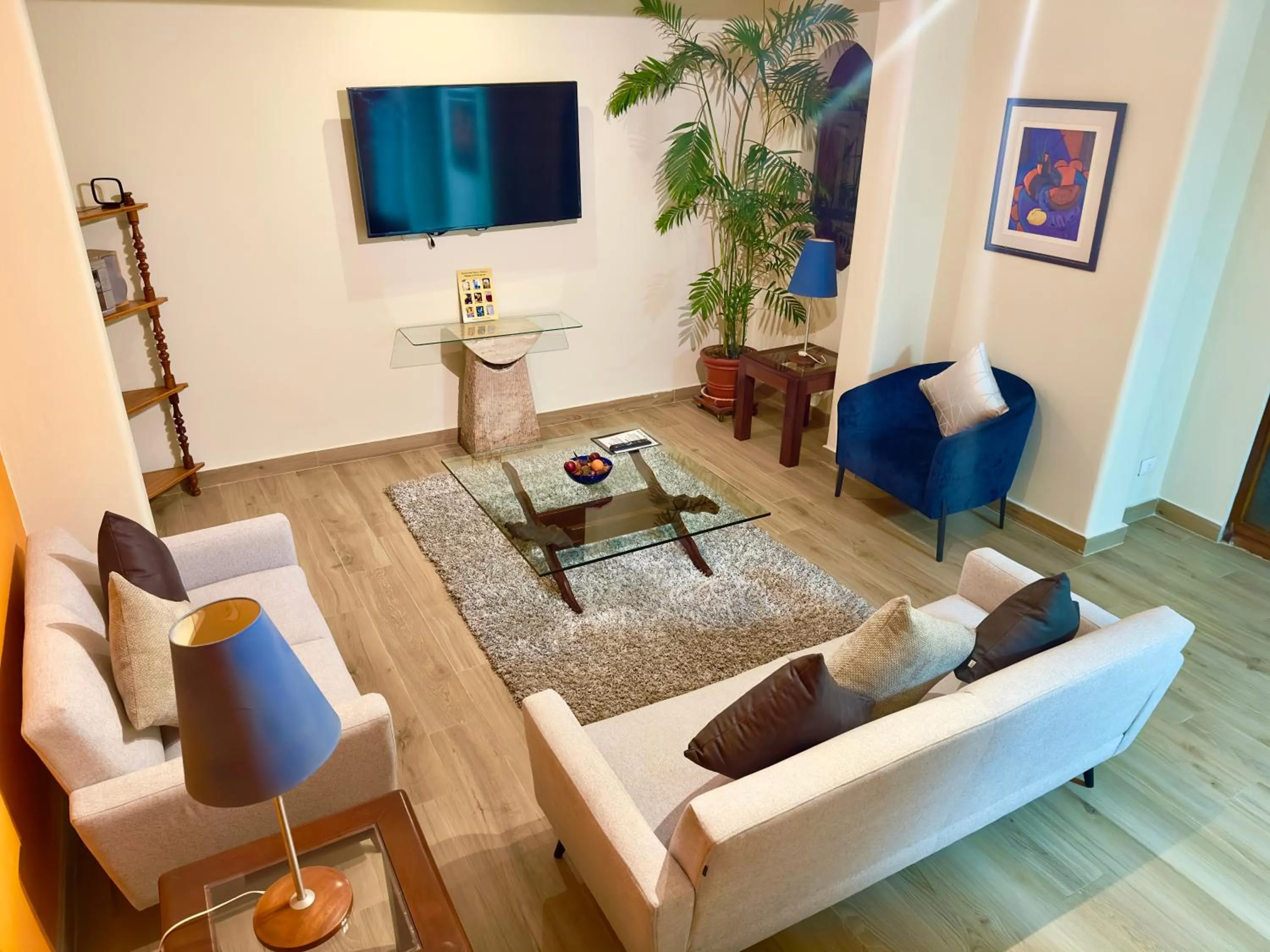 TV and multimedia in Peru Star Apart-Hotel