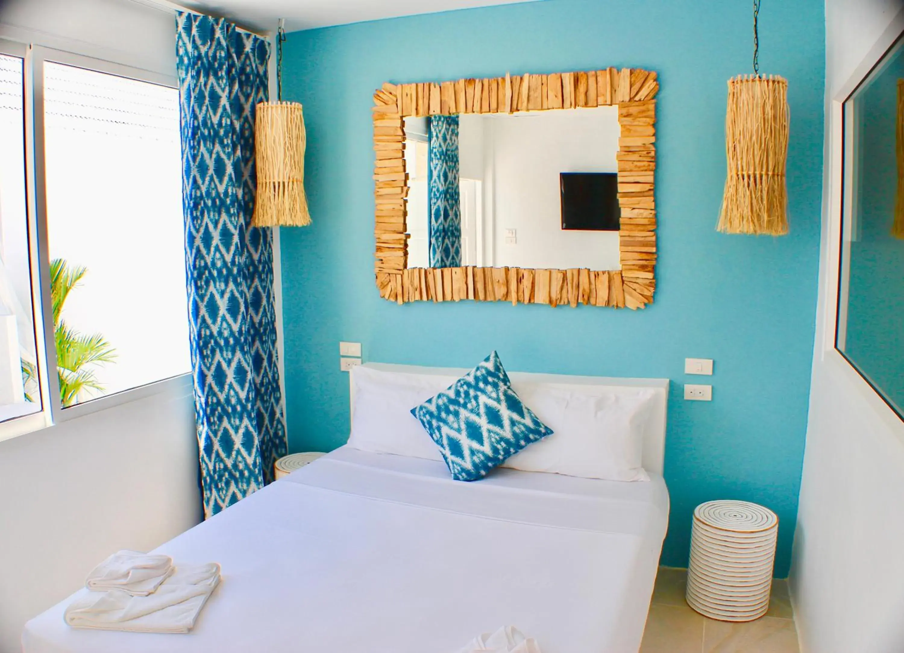 Deluxe Double Room with Side Sea View in So KohKoon Beach Resort Deluxe Double Room with Side Sea View in So KohKoon Beach Resort