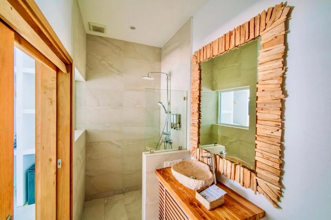 Shower in So KohKoon Beach Resort