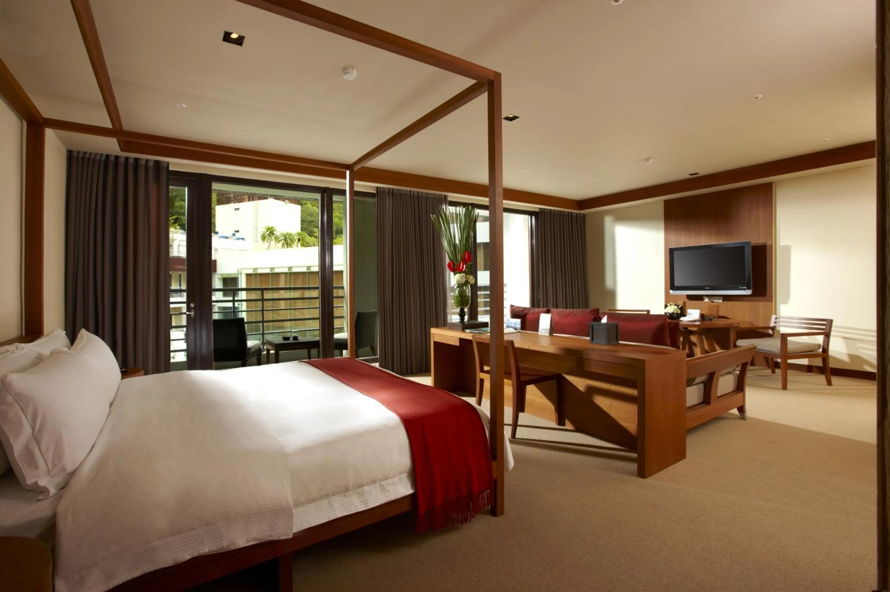 Photo of the whole room, Bed in Silks Place Taroko Hotel