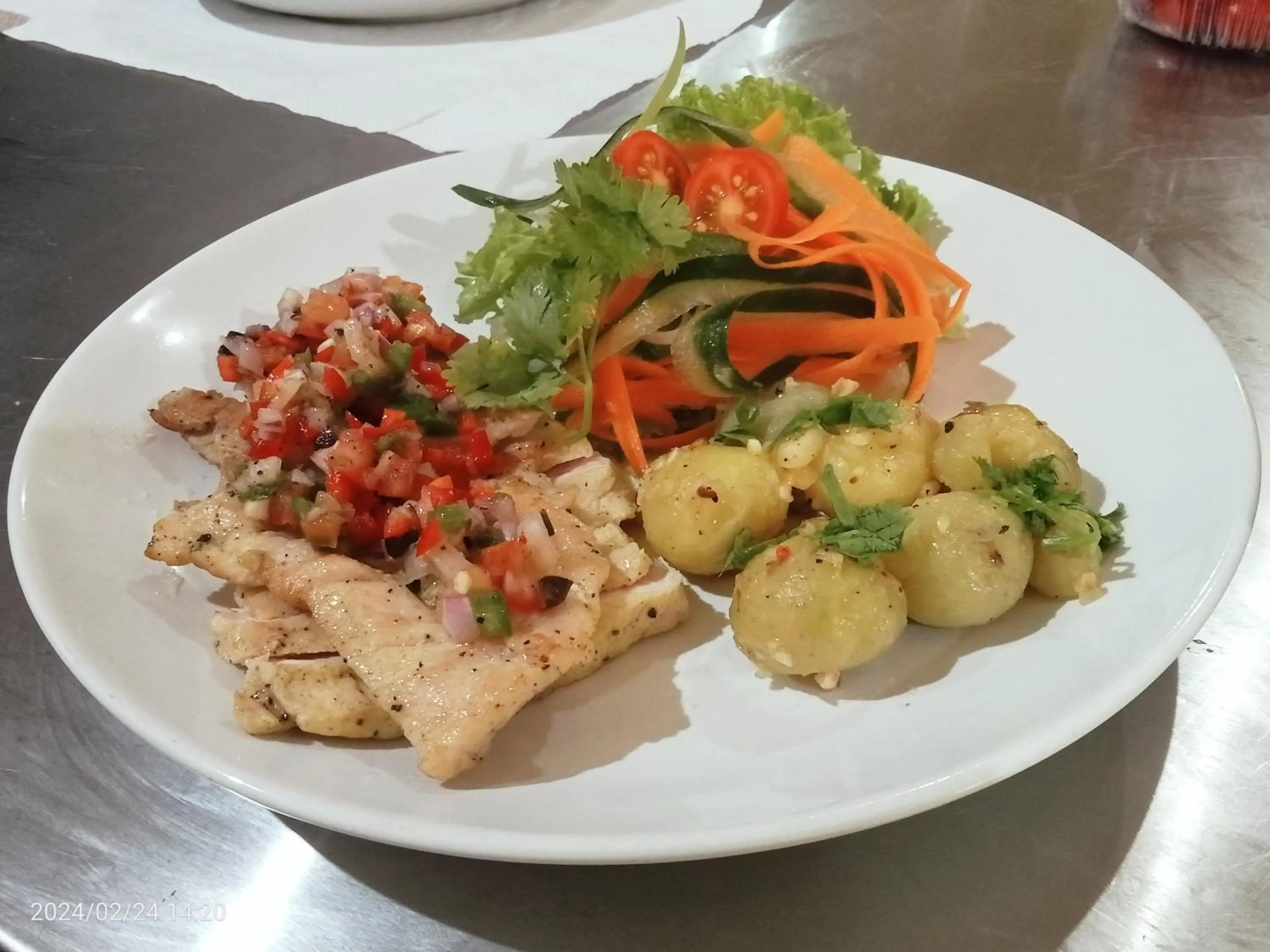 Restaurant/places to eat in Ocean View Tulamben Dive & Resort