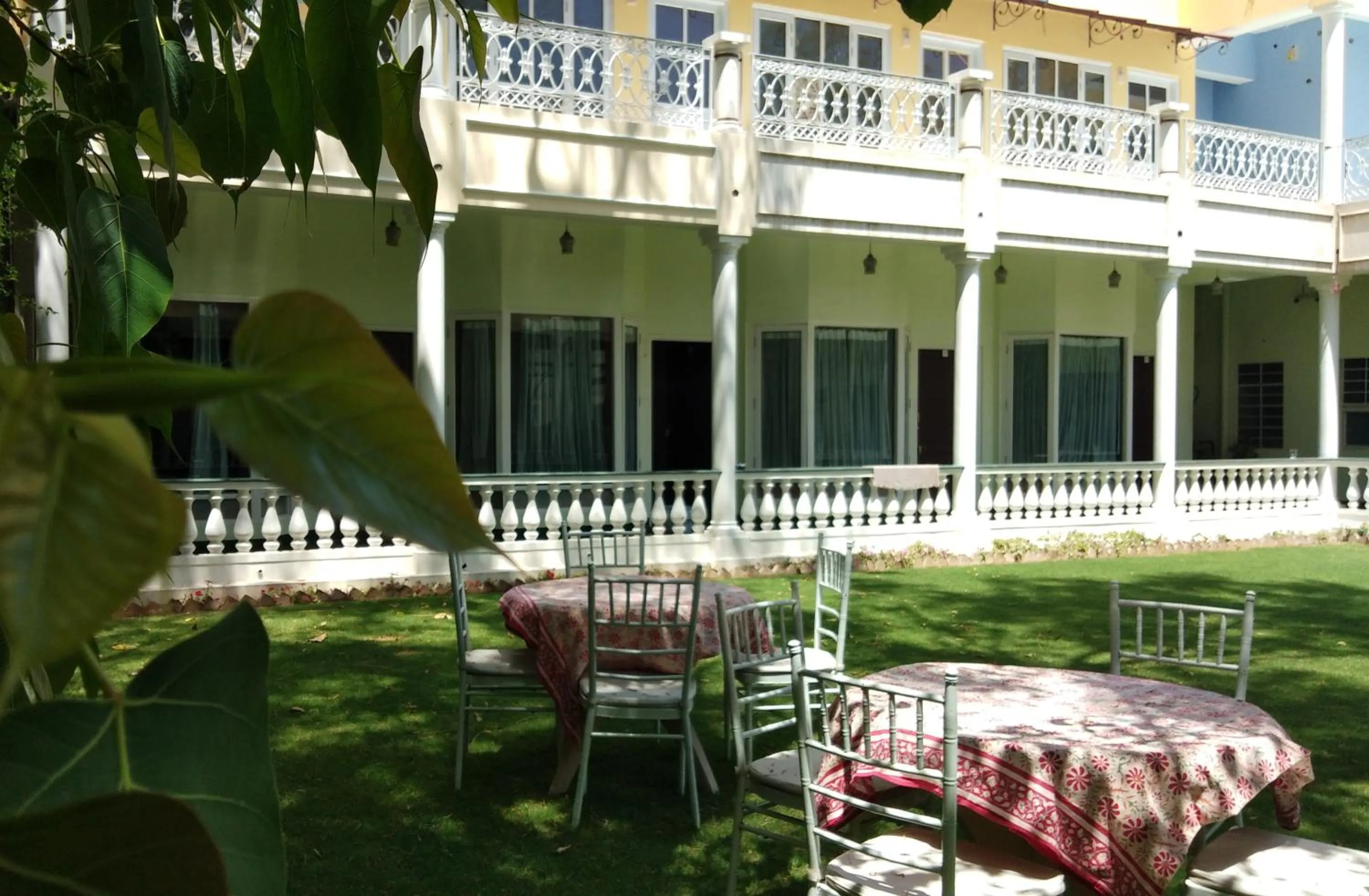 Garden in Hotel Jai Niwas