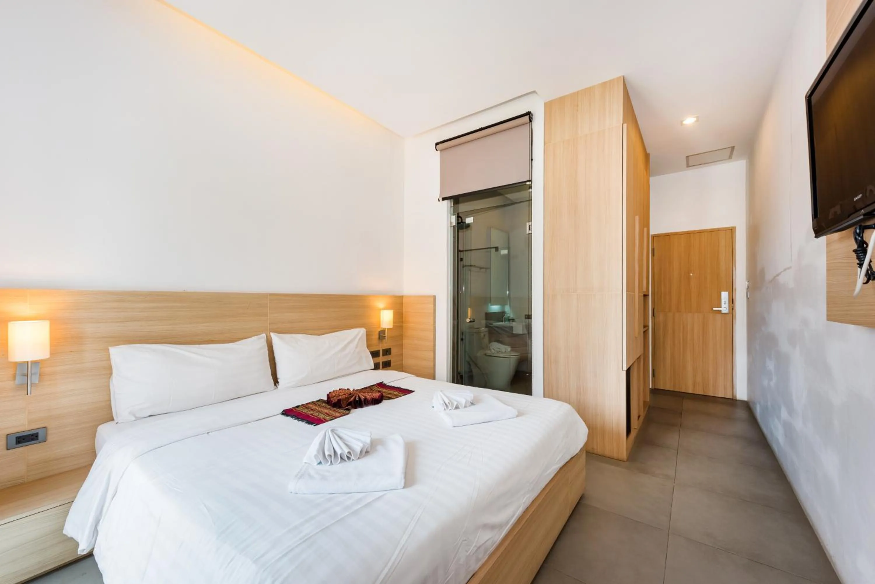 Photo of the whole room in My Hotel Phuket (SHA Extra Plus)