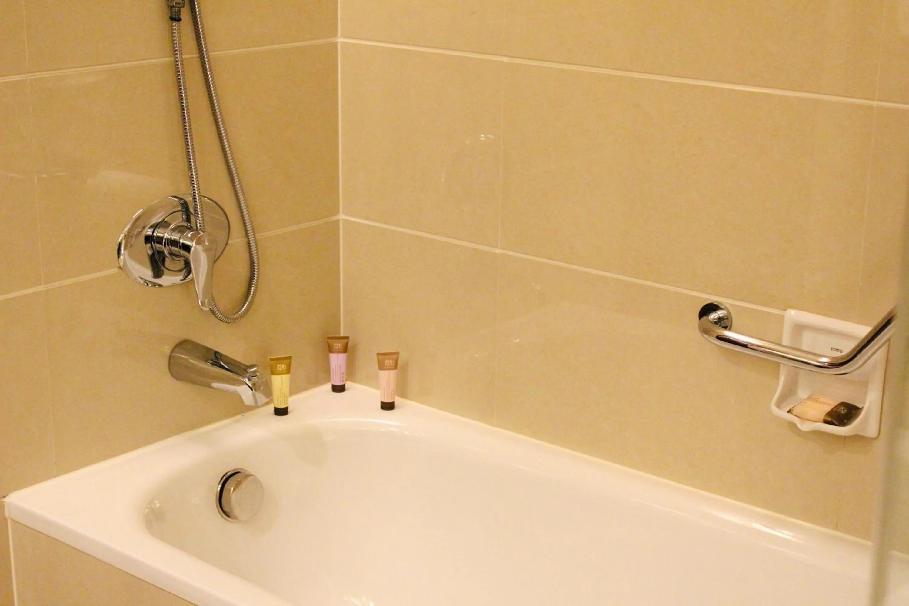 Bath in Tianjin Saixiang Hotel