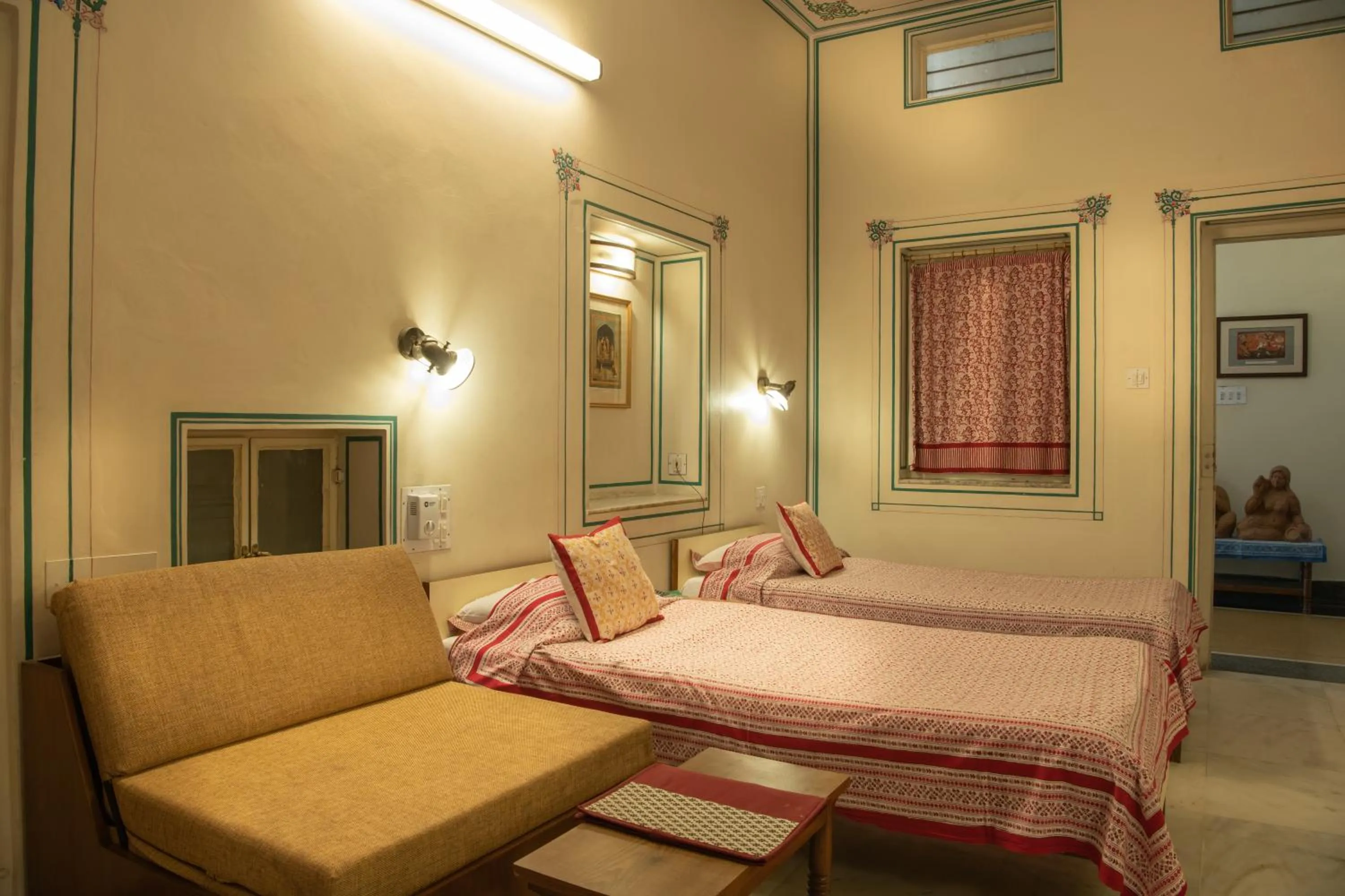 Photo of the whole room, Bed in Tara Niwas