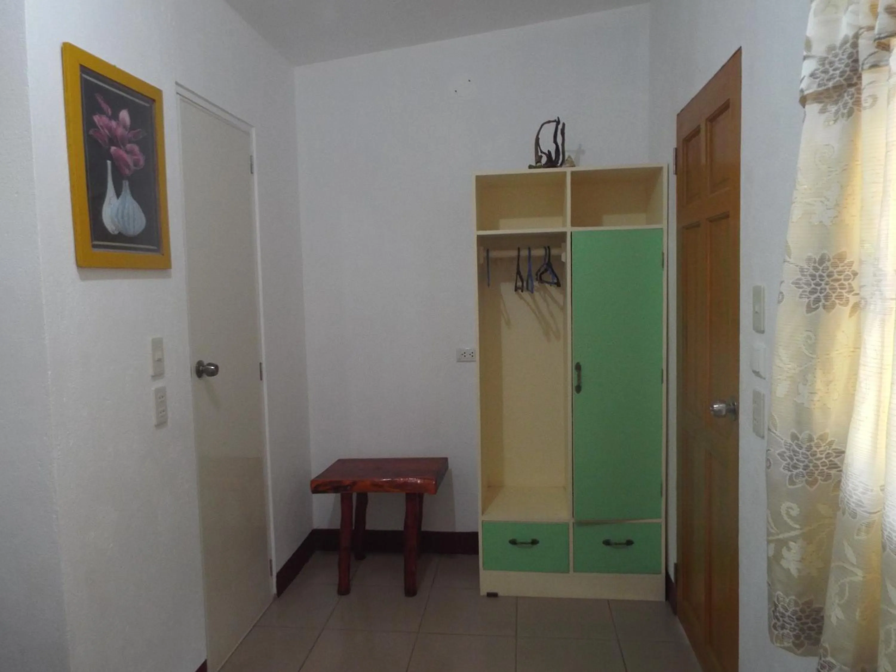 Decorative detail in Sablayan Gustav's Place Silver Beach Dive Resort