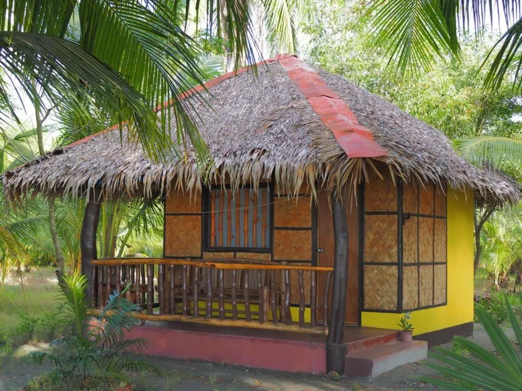 Facade/entrance in Sablayan Gustav's Place Silver Beach Dive Resort
