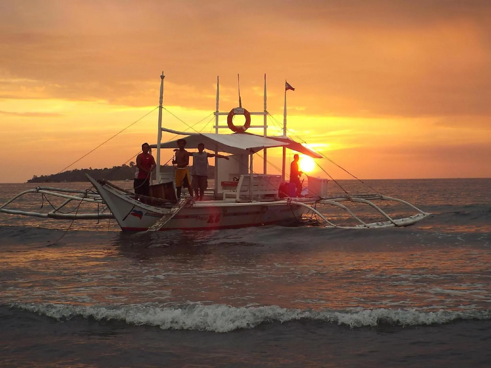 Beach in Sablayan Gustav's Place Silver Beach Dive Resort