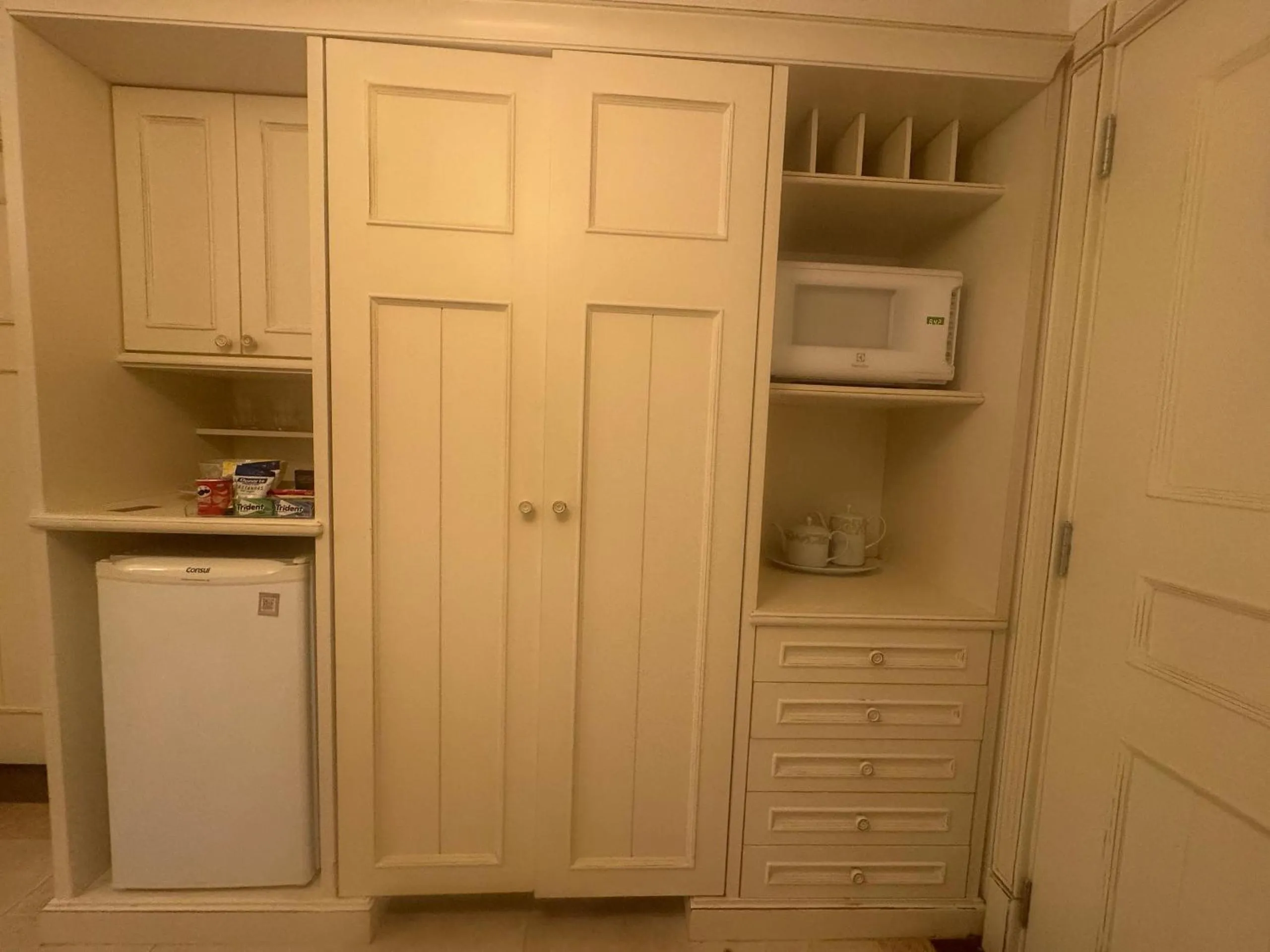 Kitchen or kitchenette in Destino Floripa Jurerê In