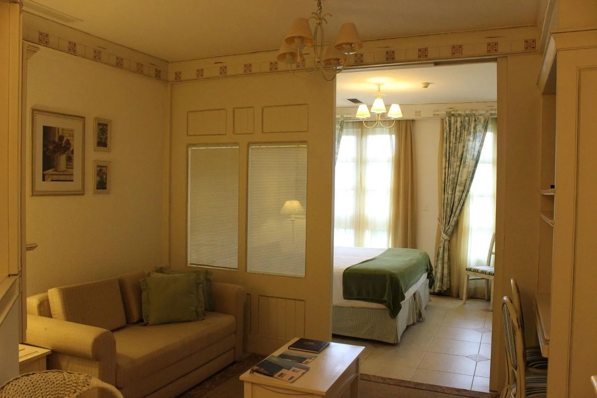 Living room, Bed in IL Campanario é Destino Floripa