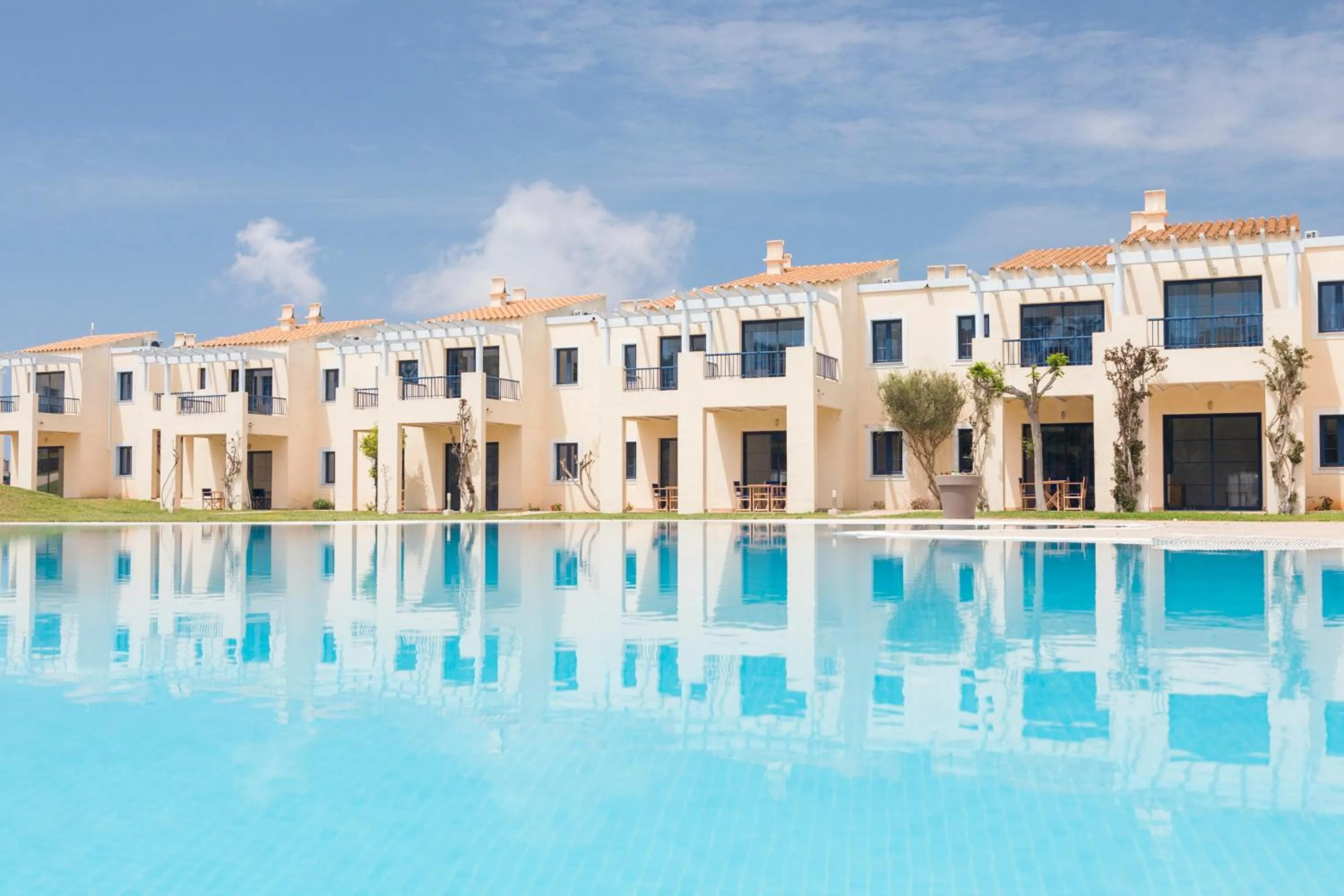 Swimming pool in Bimbolla Apartaments