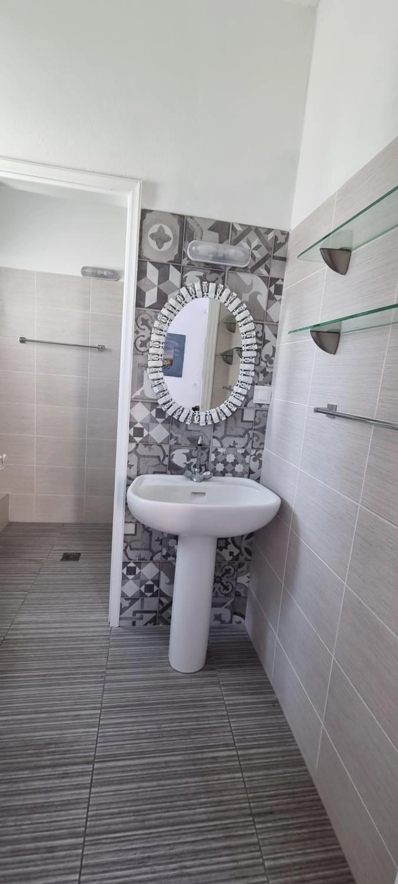 Bathroom in Three Harites