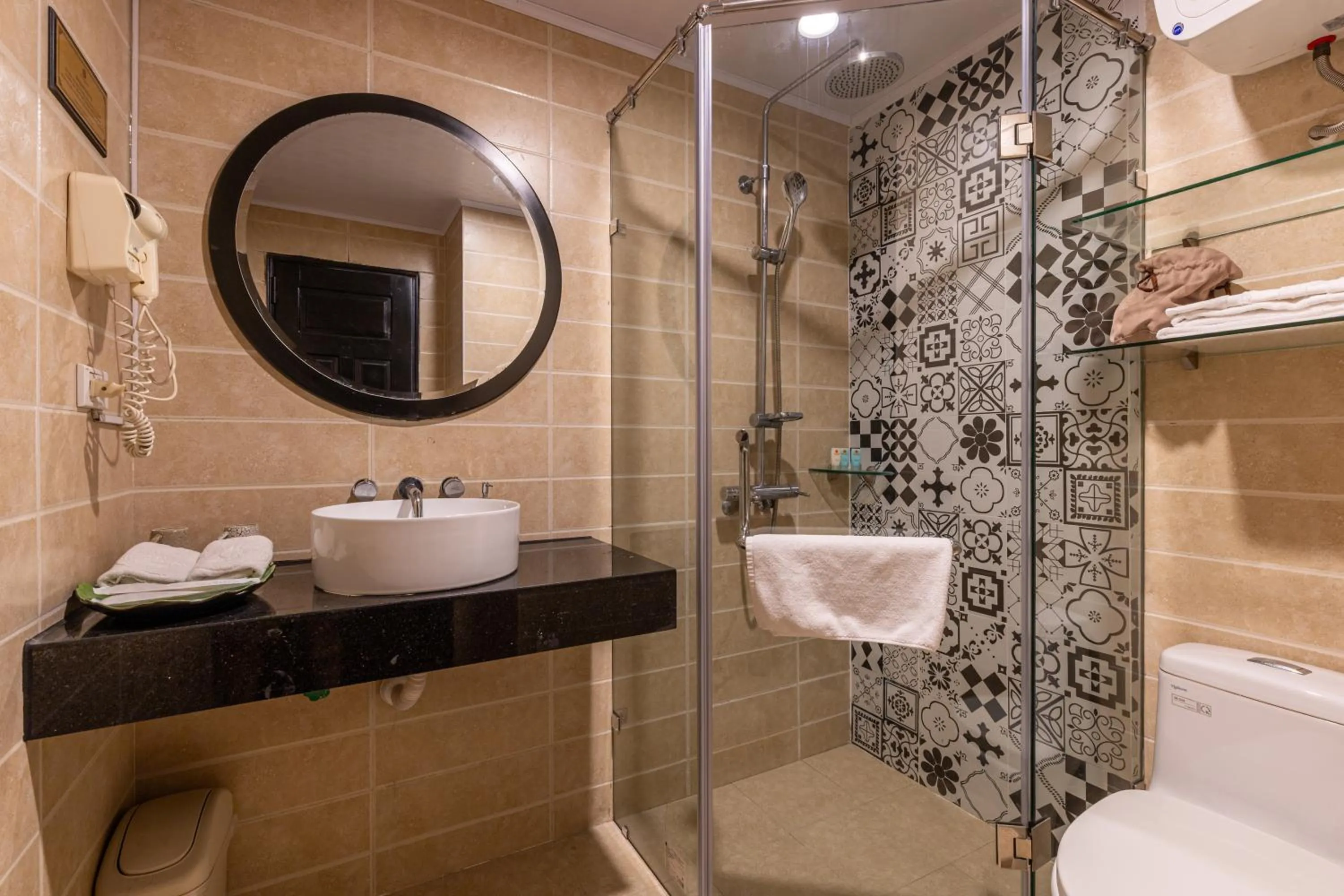 Bath in Hanoi House Hotel & Travel