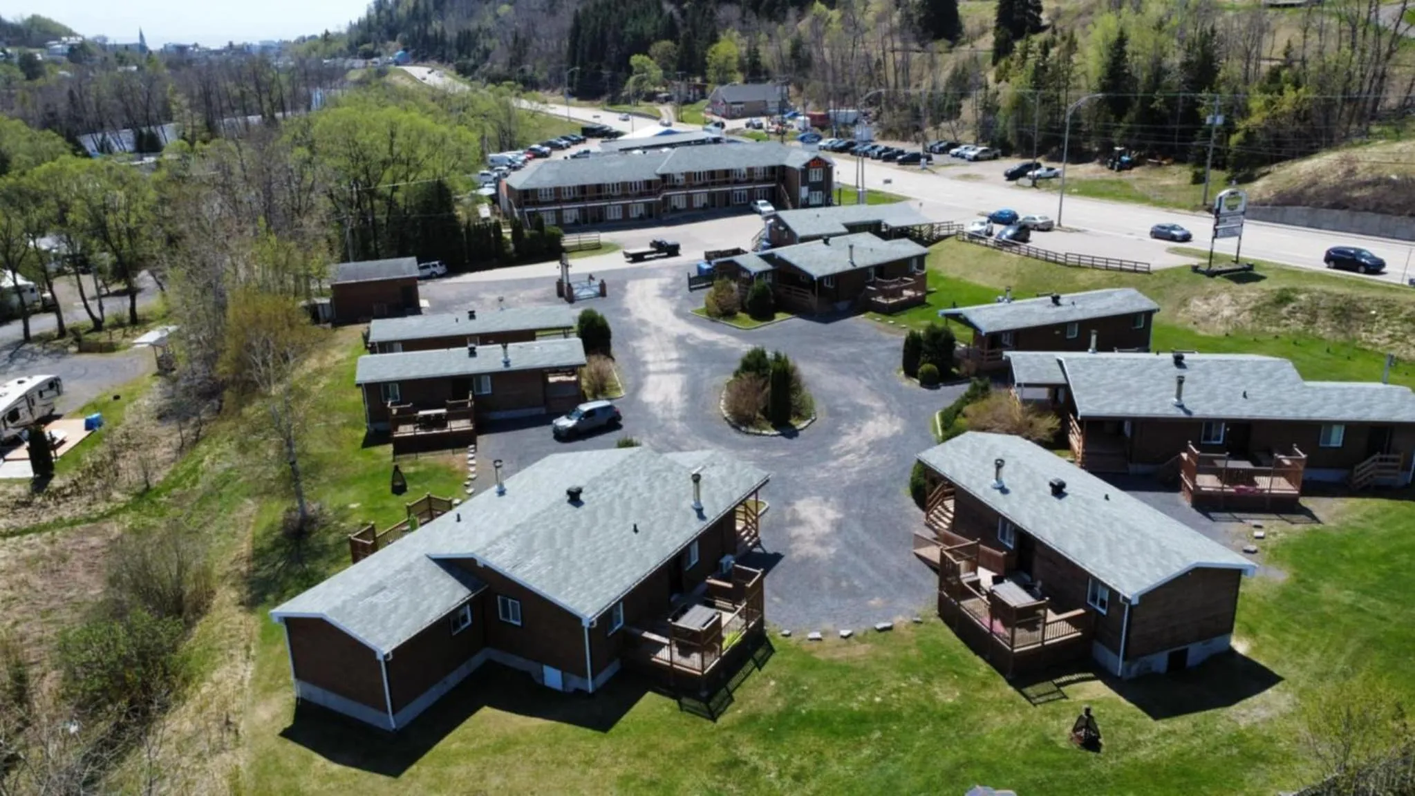 Property building in Motel Le Riviera