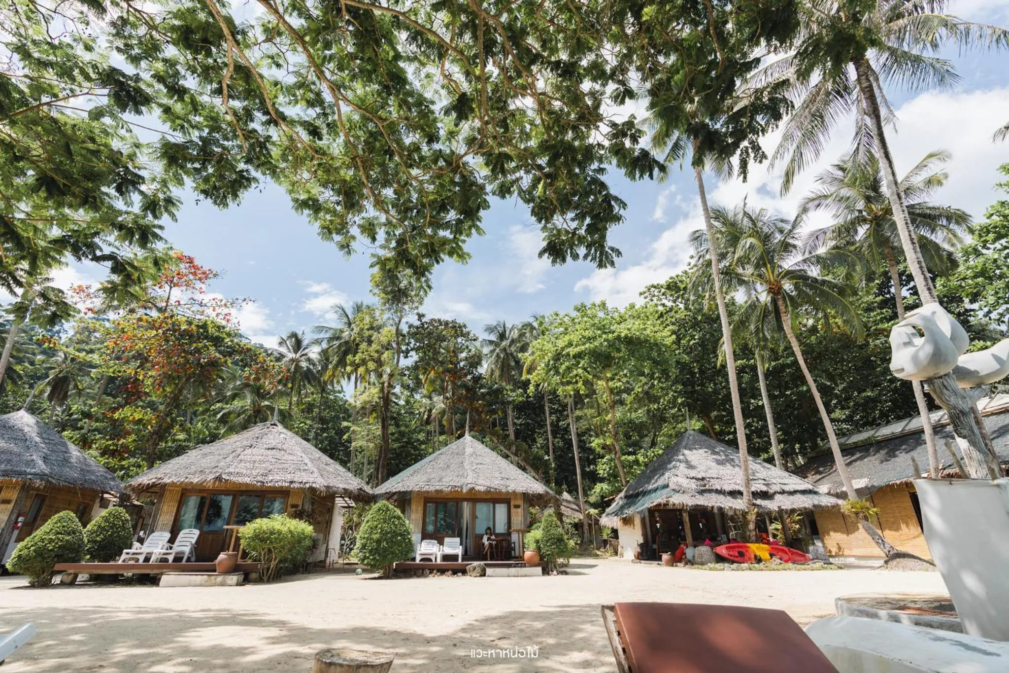 Property building in Thapwarin Resort - Green Hotel