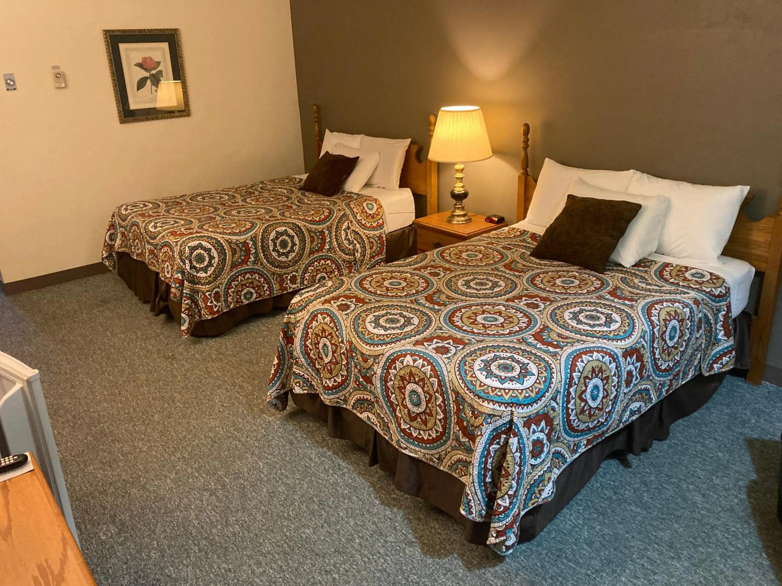 Bed in Landmark Motel