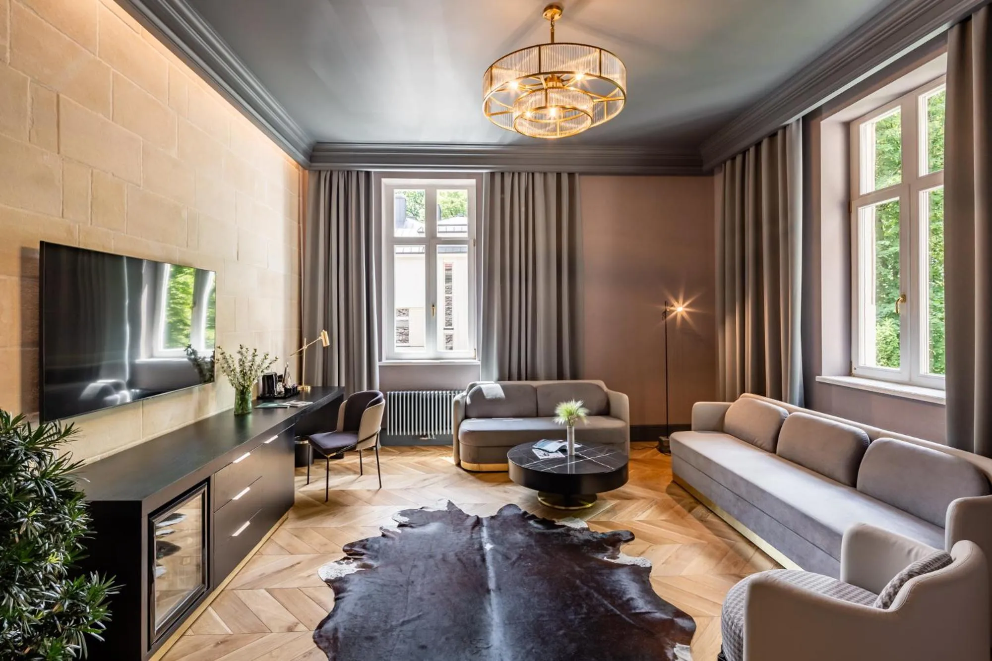 TV and multimedia in Lion's Castle Hotel