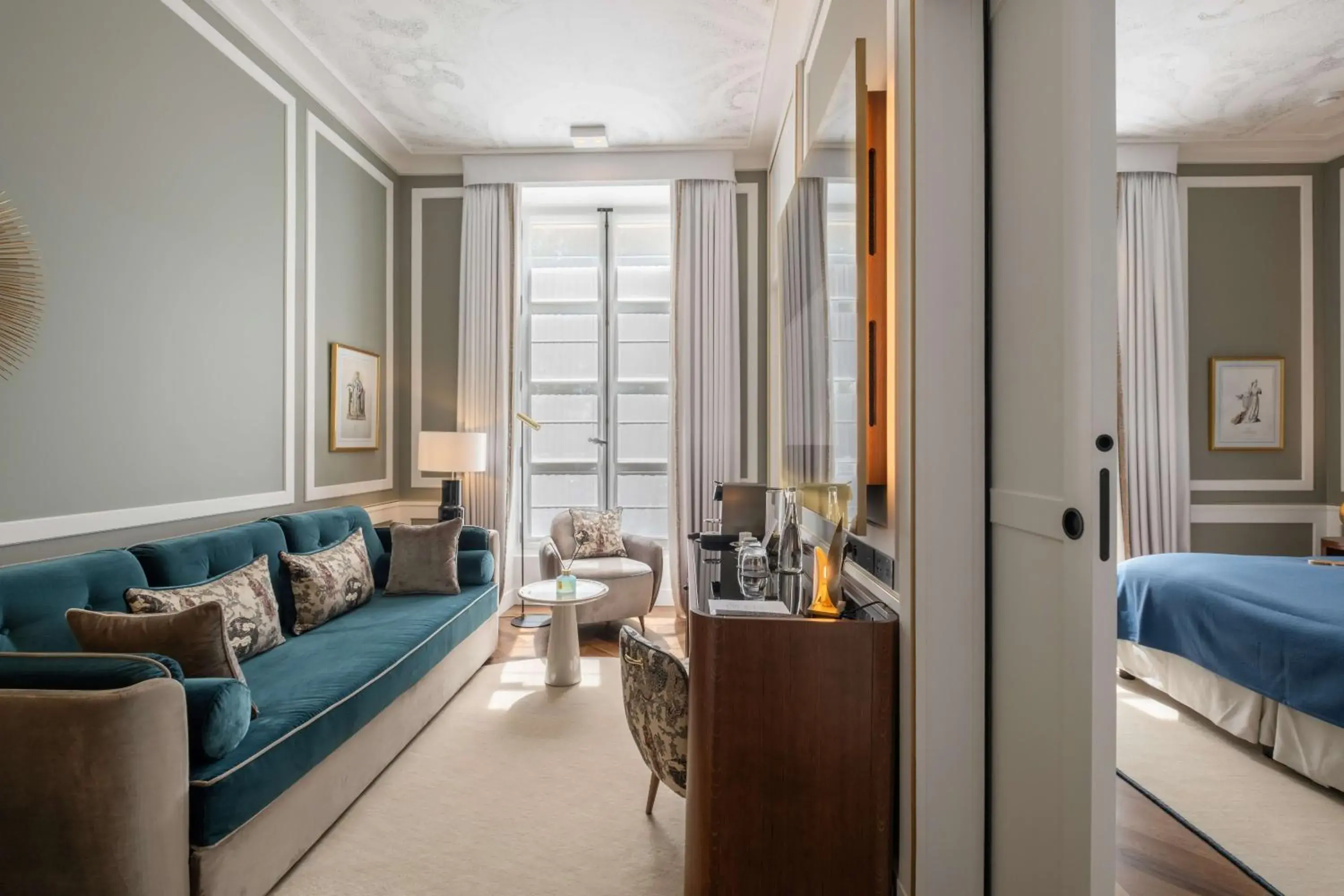 Connecting Junior Suite in Hôtel Les Lumières - Relais & Châteaux Connecting Junior Suite in Hôtel Les Lumières - Relais & Châteaux