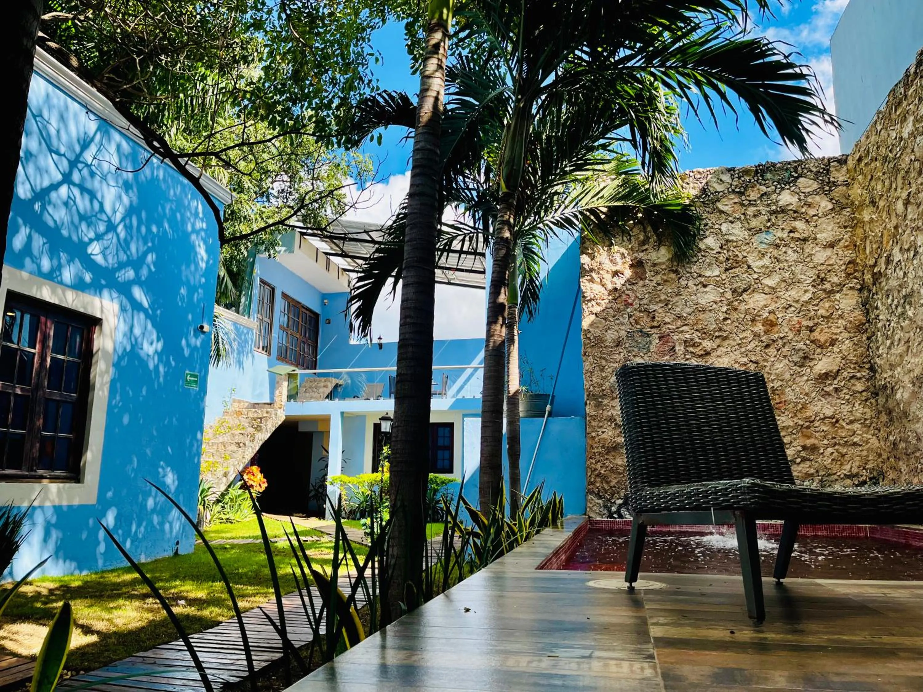 Patio in Hotel Maculís