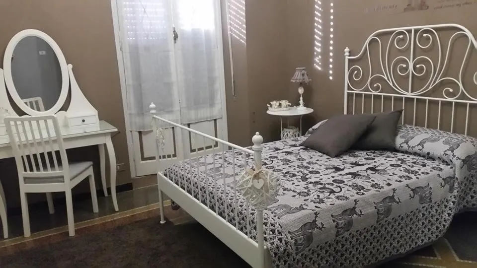 Bed in MyDre@mSavona