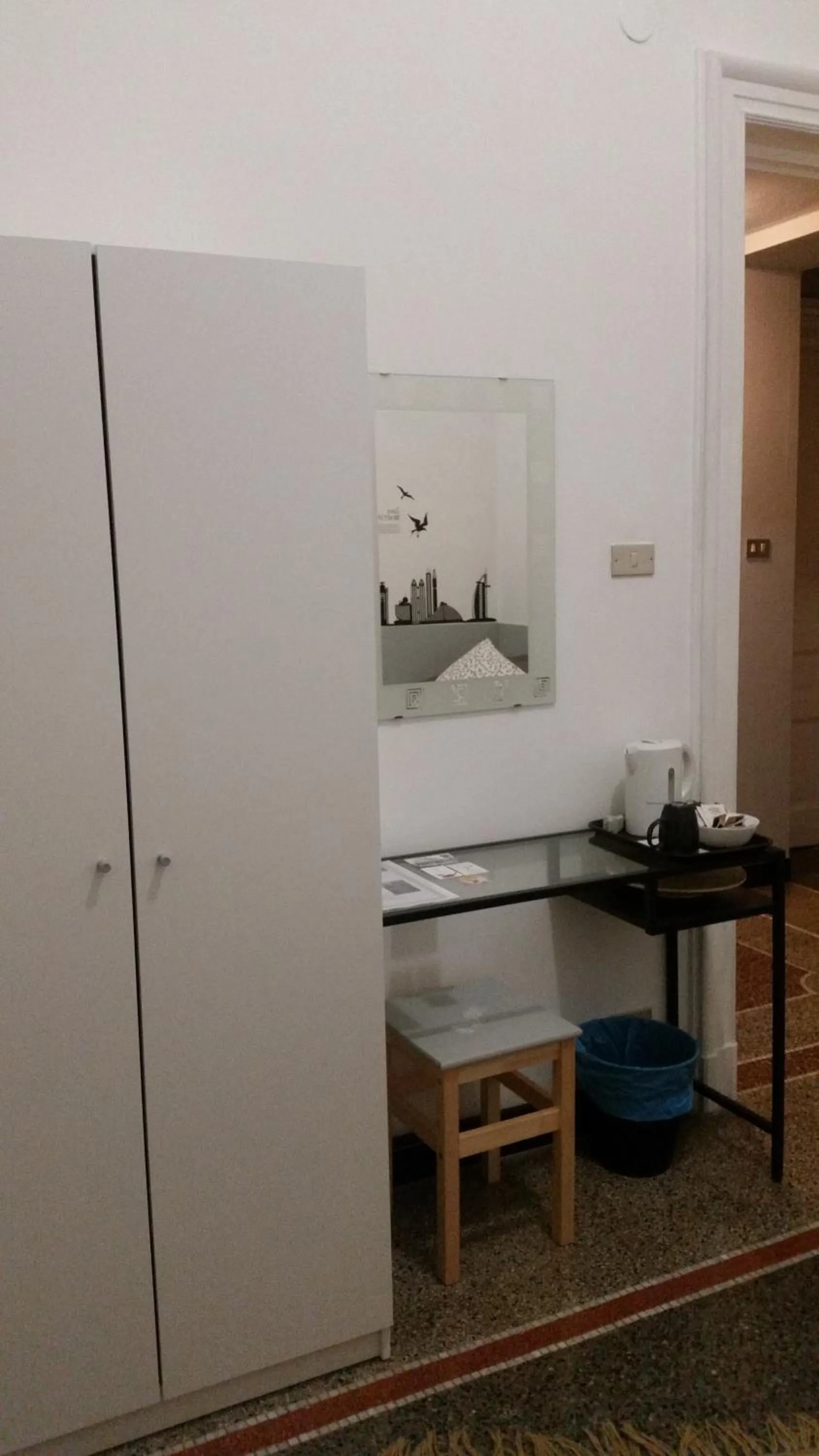 Photo of the whole room in MyDre@mSavona