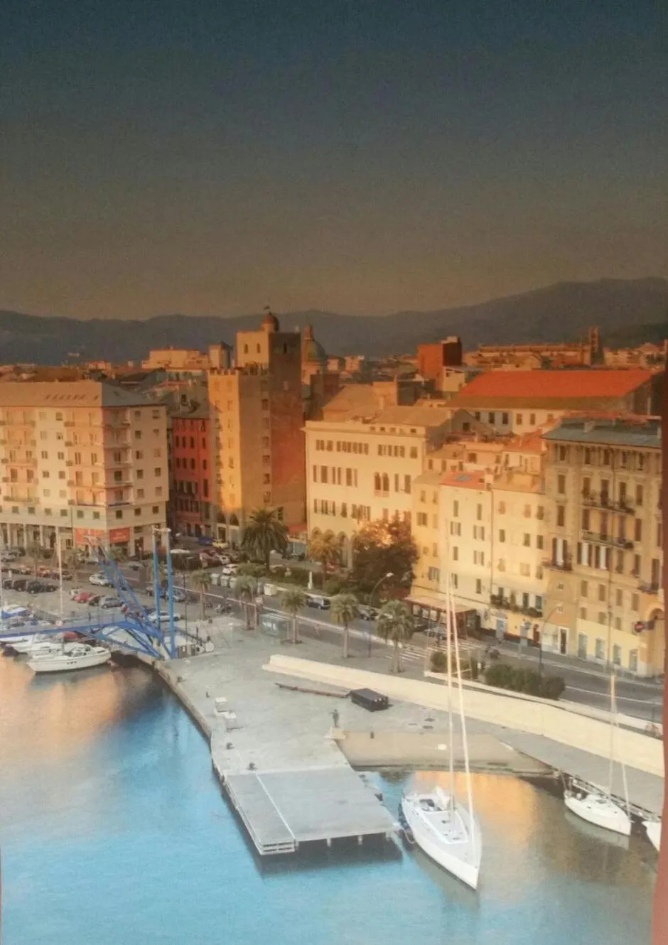 Neighbourhood in MyDre@mSavona