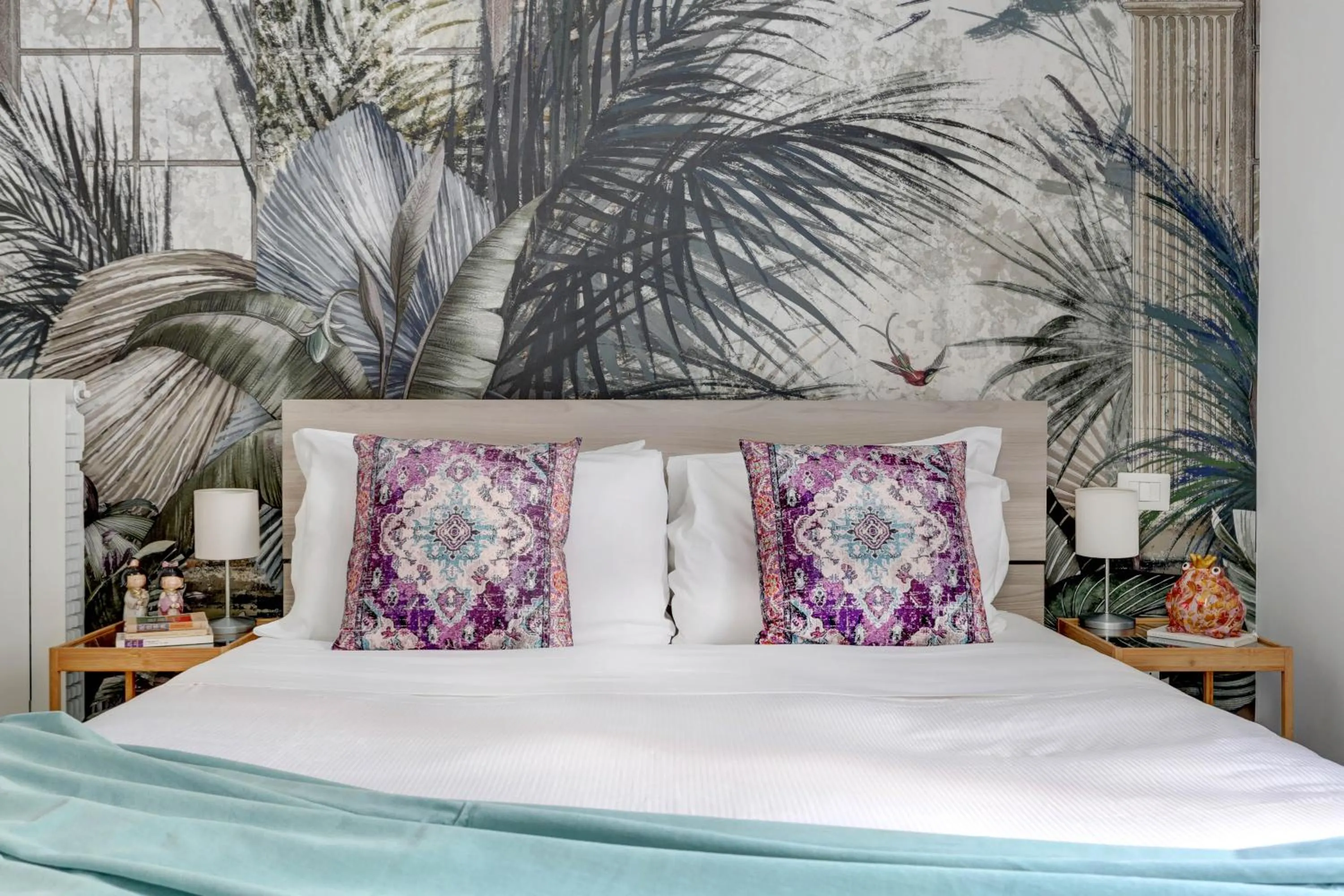 Photo of the whole room, Bed in Colosseo Secret Garden - Home and More