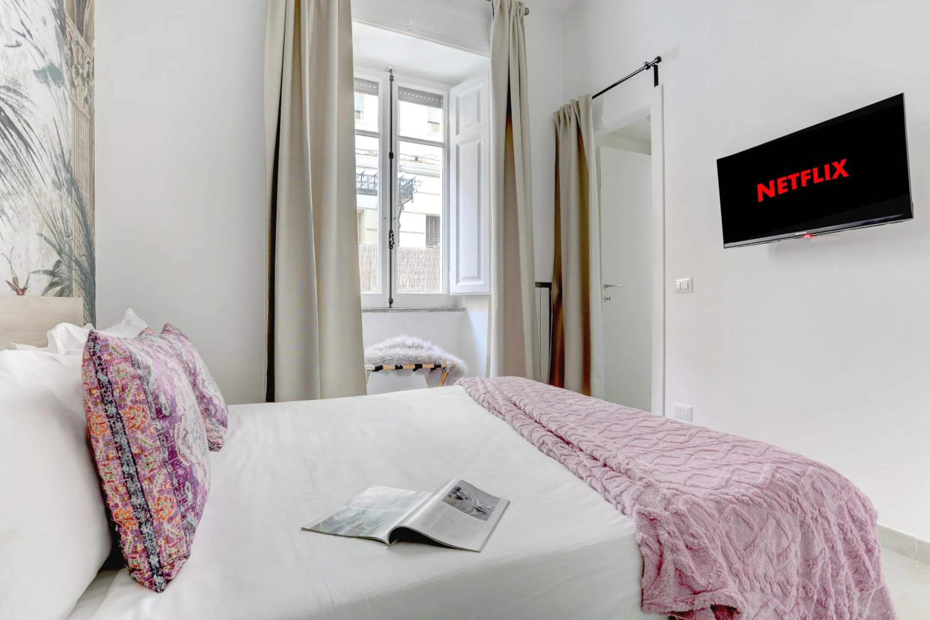 Bed in Colosseo Secret Garden - Home and More