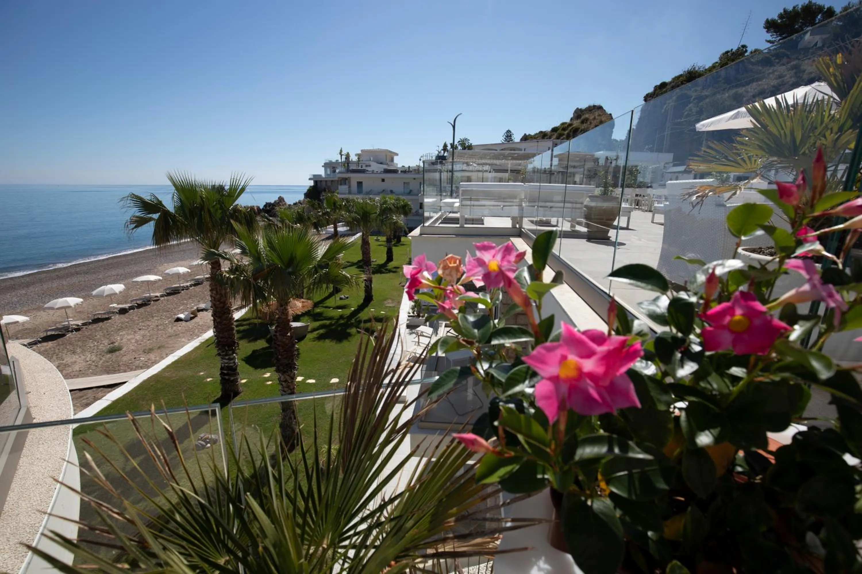 Property building in Hotel Sporting Club