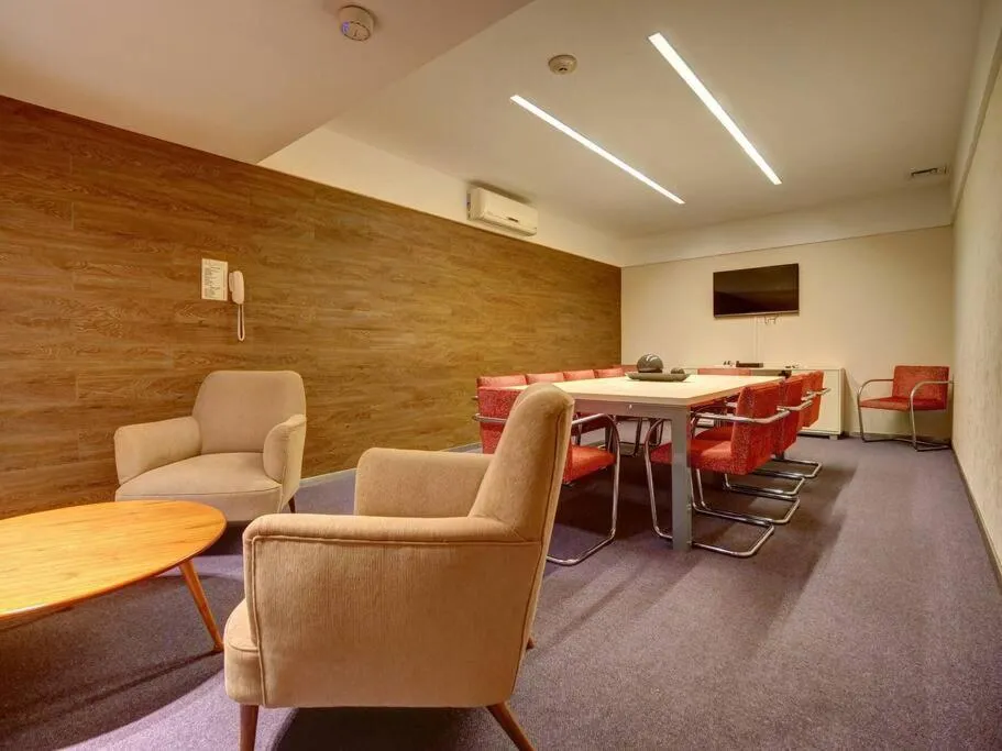 Seating area in Nido at Quartier del Polo