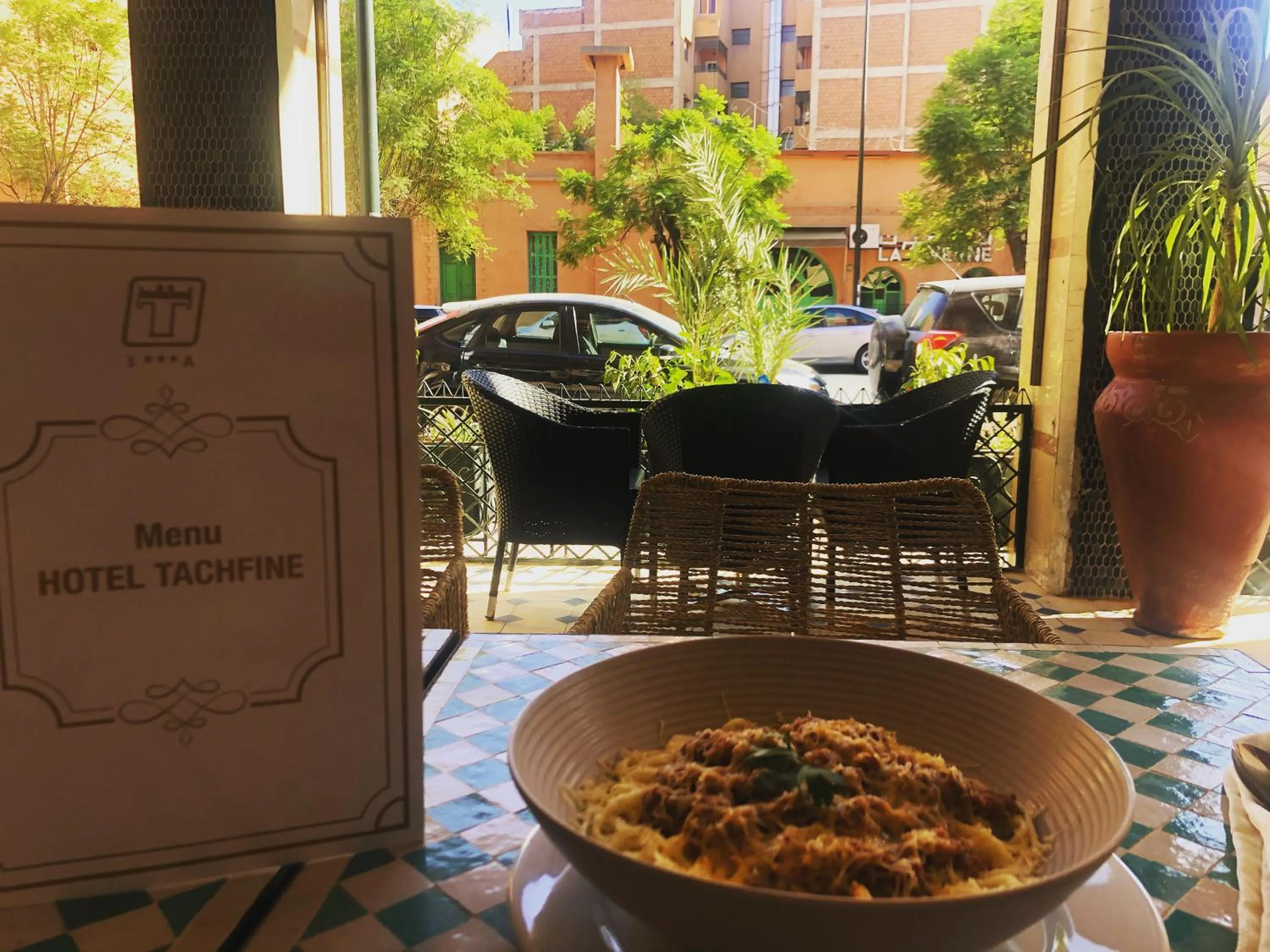 Patio in Hotel Tachfine