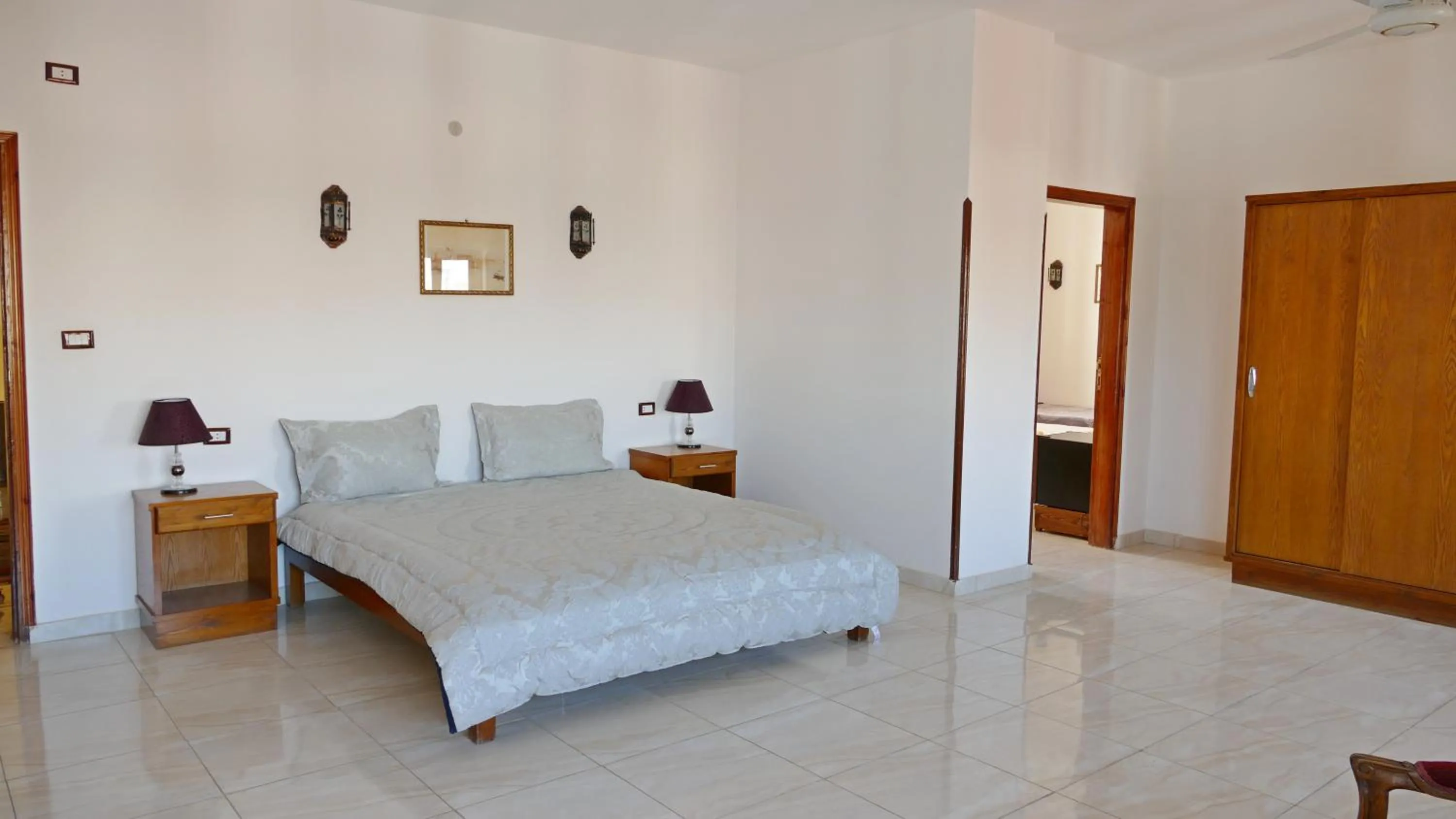 Junior Suite with Mountain View in Thebes Hotel