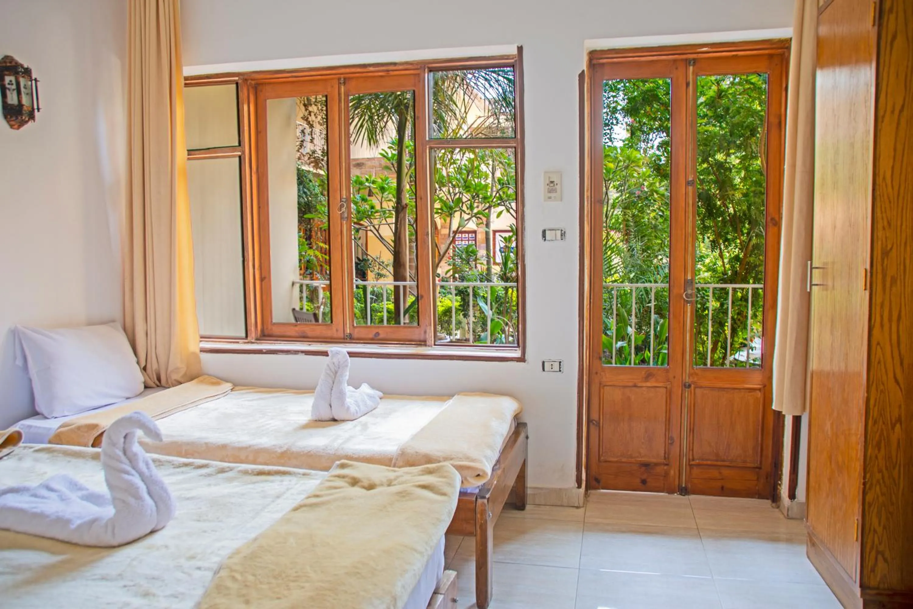 Single Room with Garden View in Thebes Hotel