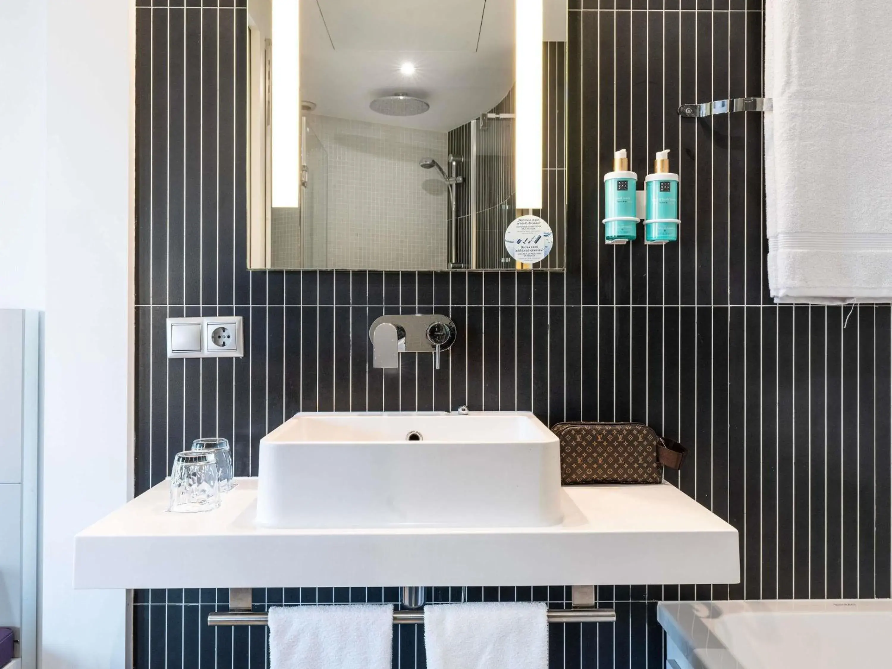 Suite with View in Novotel Suites Malaga Centro Suite with View in Novotel Suites Malaga Centro