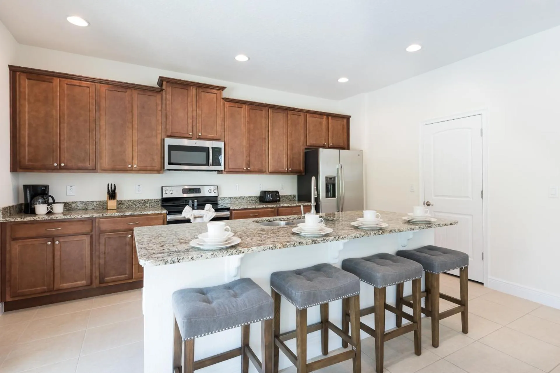 New House, Ecolab Sanitzed, Near Disney, Pool Fence