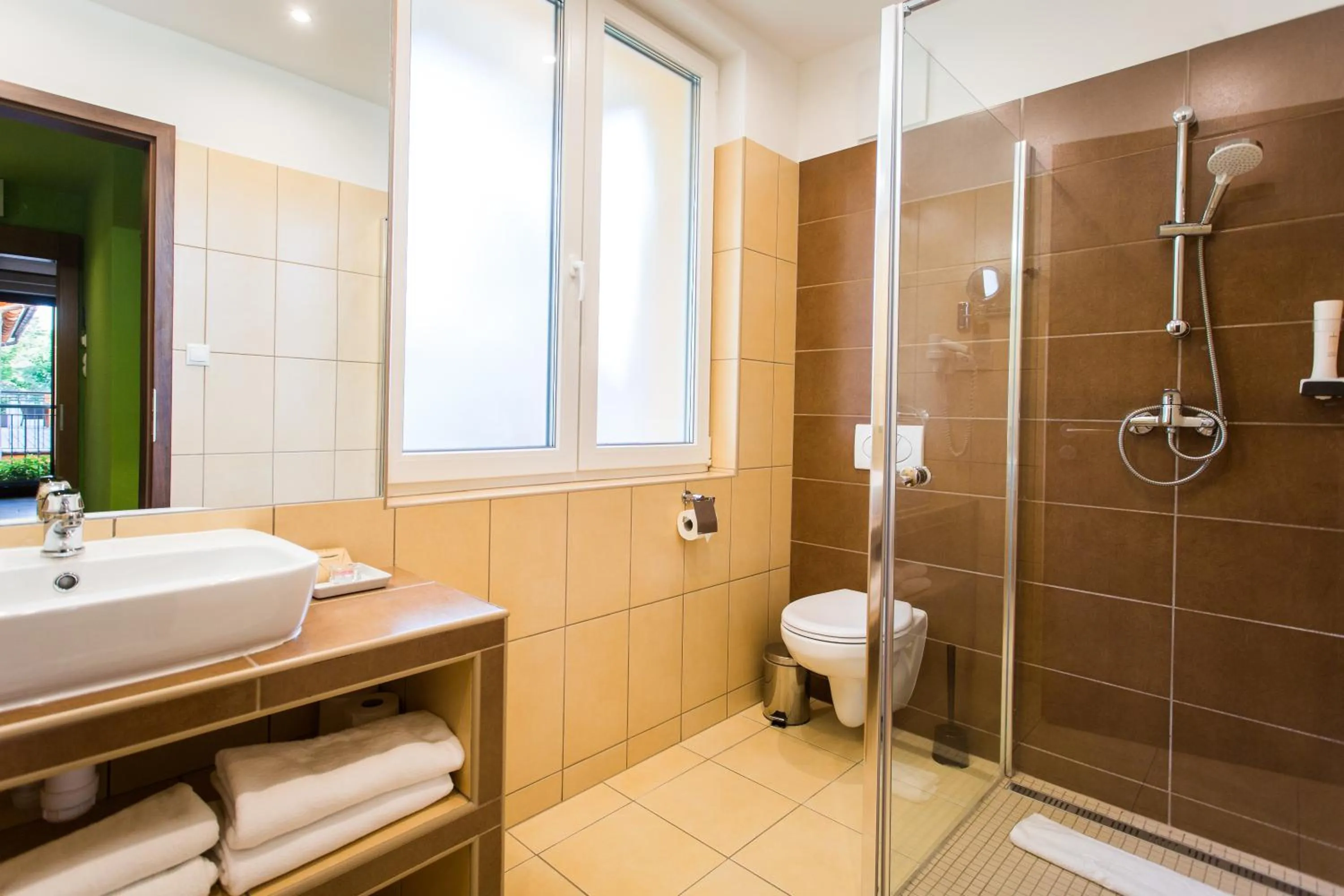 Bathroom in Tópart Hotel