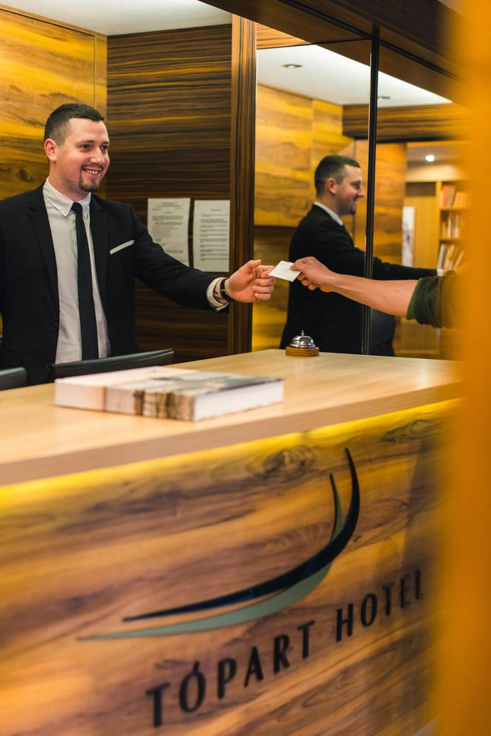 Lobby or reception in Tópart Hotel