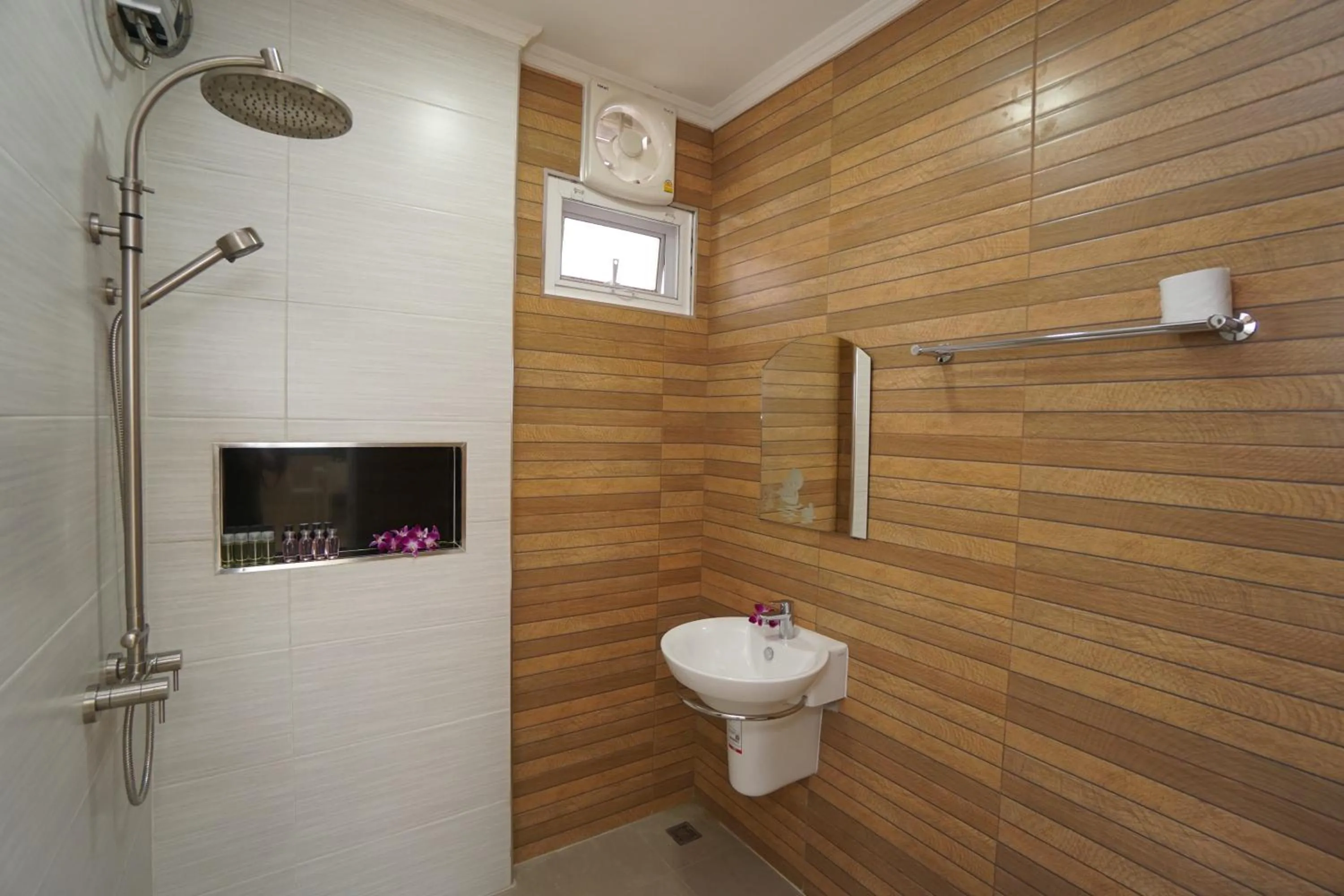 Baan Sasithorn Huahin