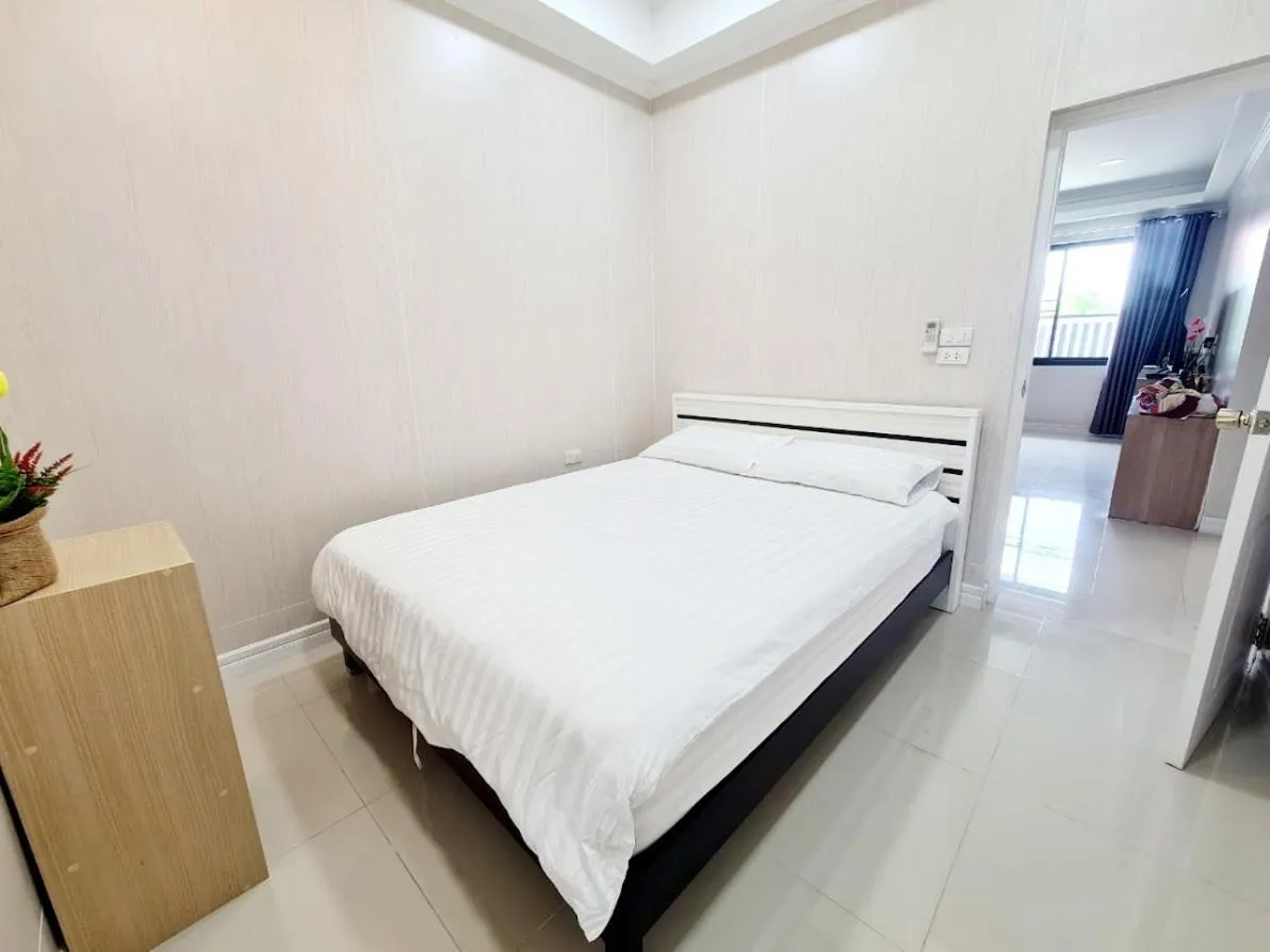 Bed in Baan Sasithorn Huahin