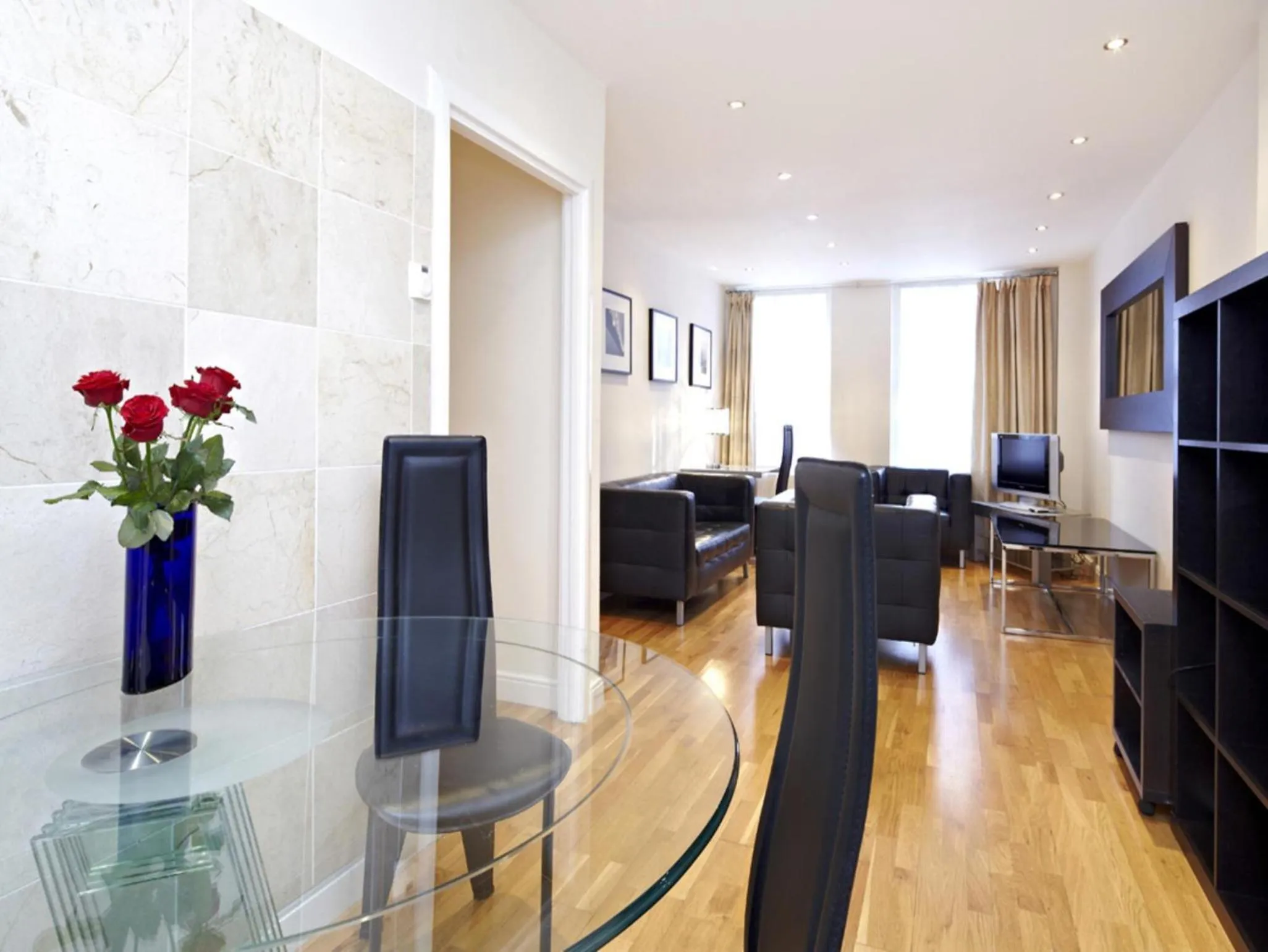 Dining area in Cumberland Apartments