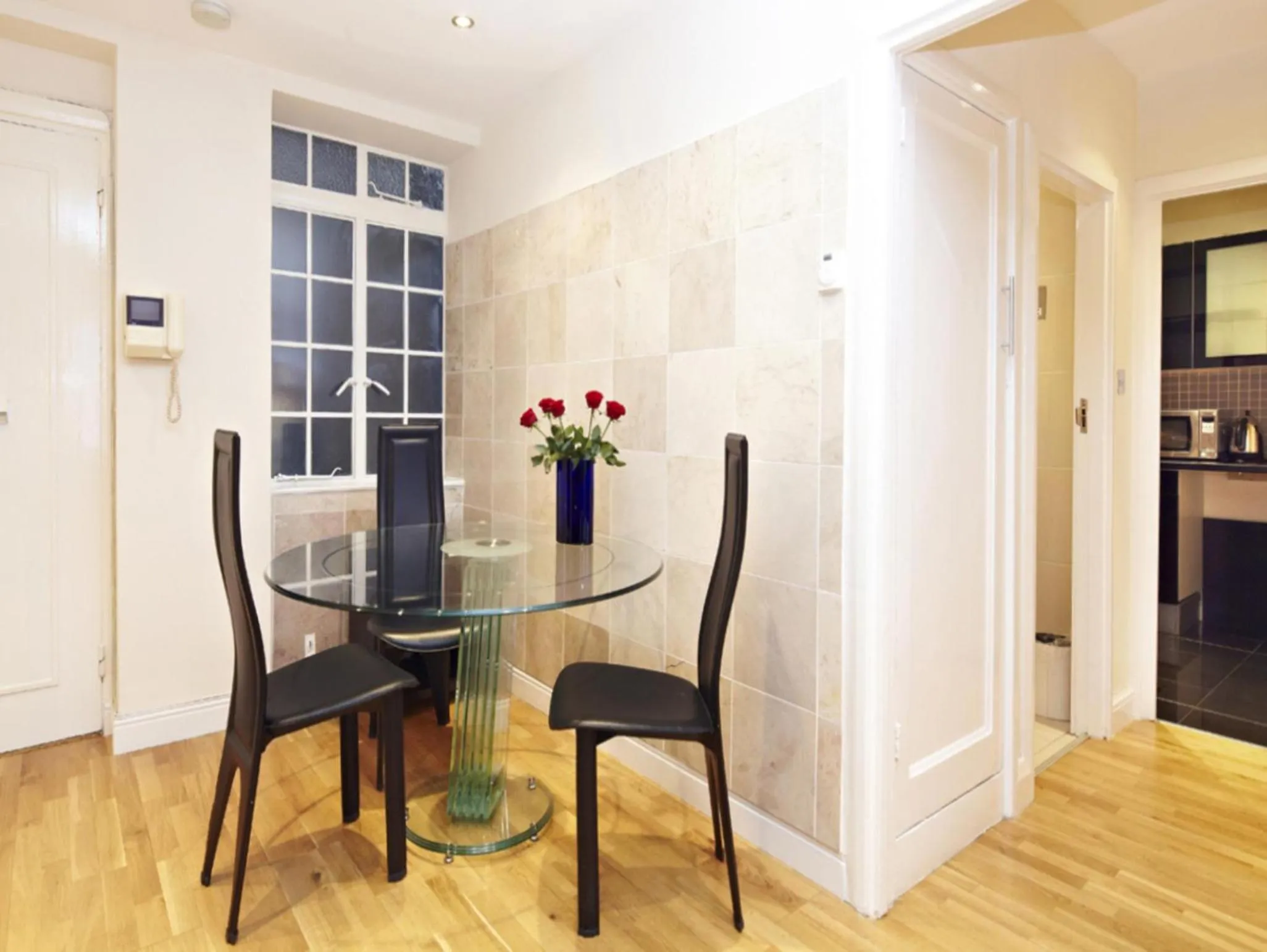 Dining area in Cumberland Apartments