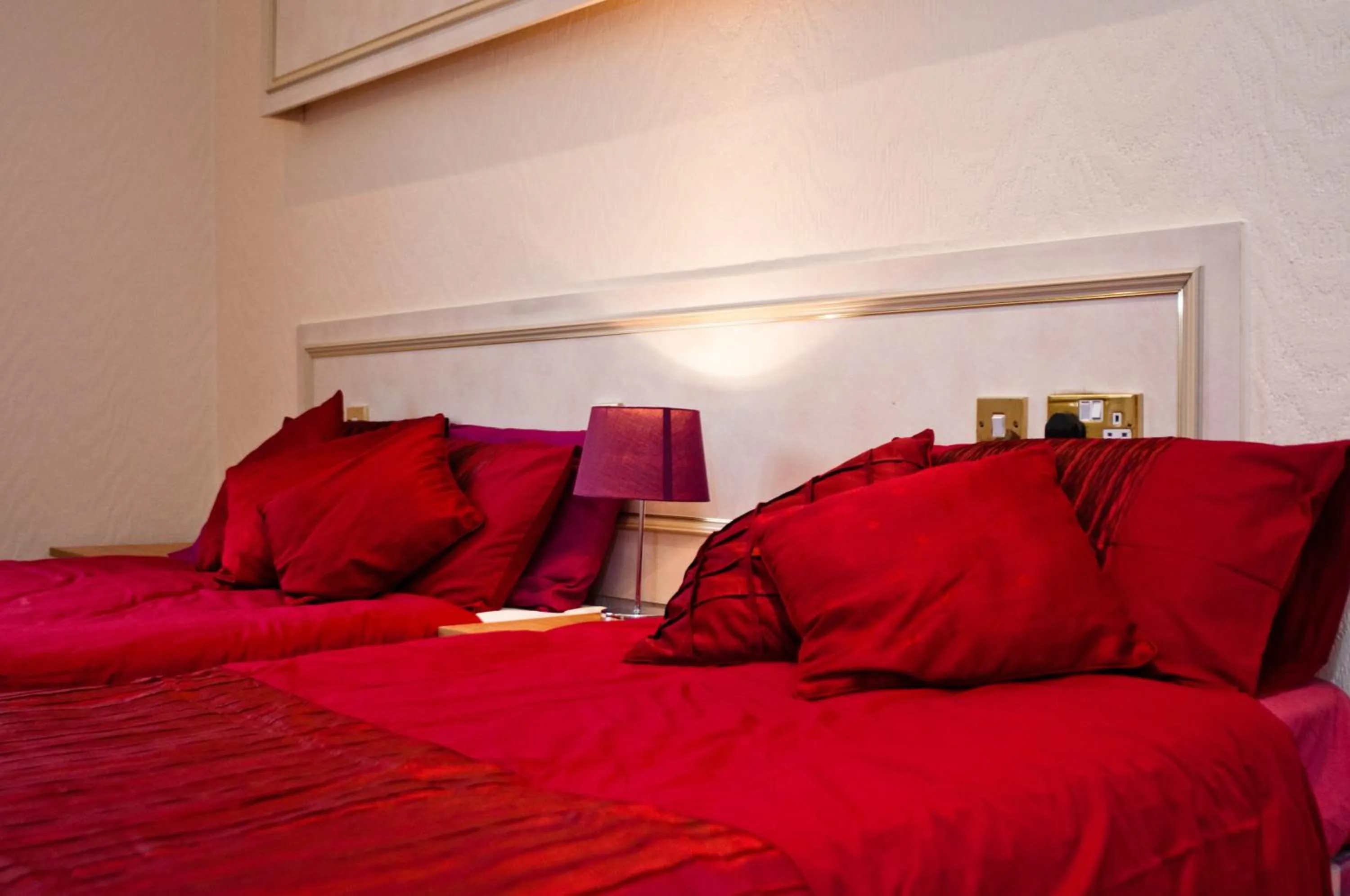 Decorative detail, Bed in Cumberland Apartments