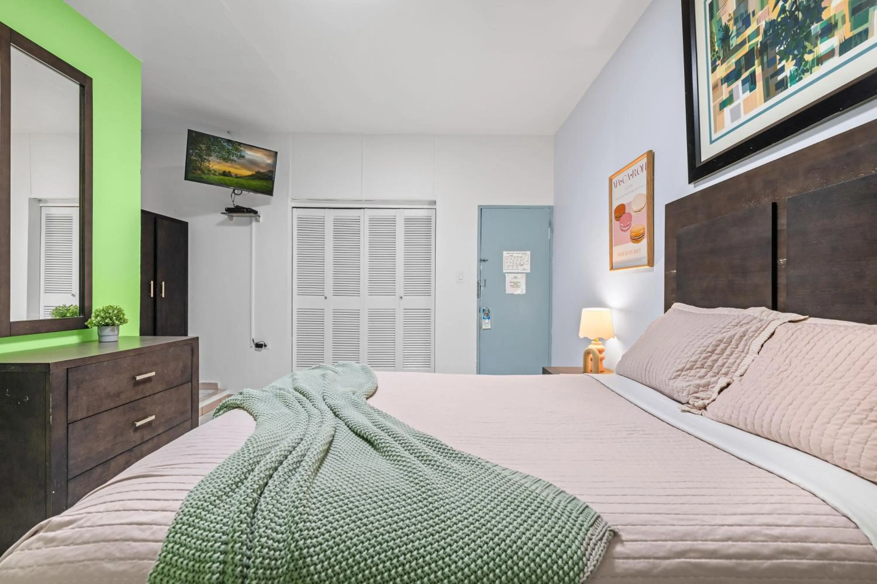 Bed in Borinquen Beach Inn