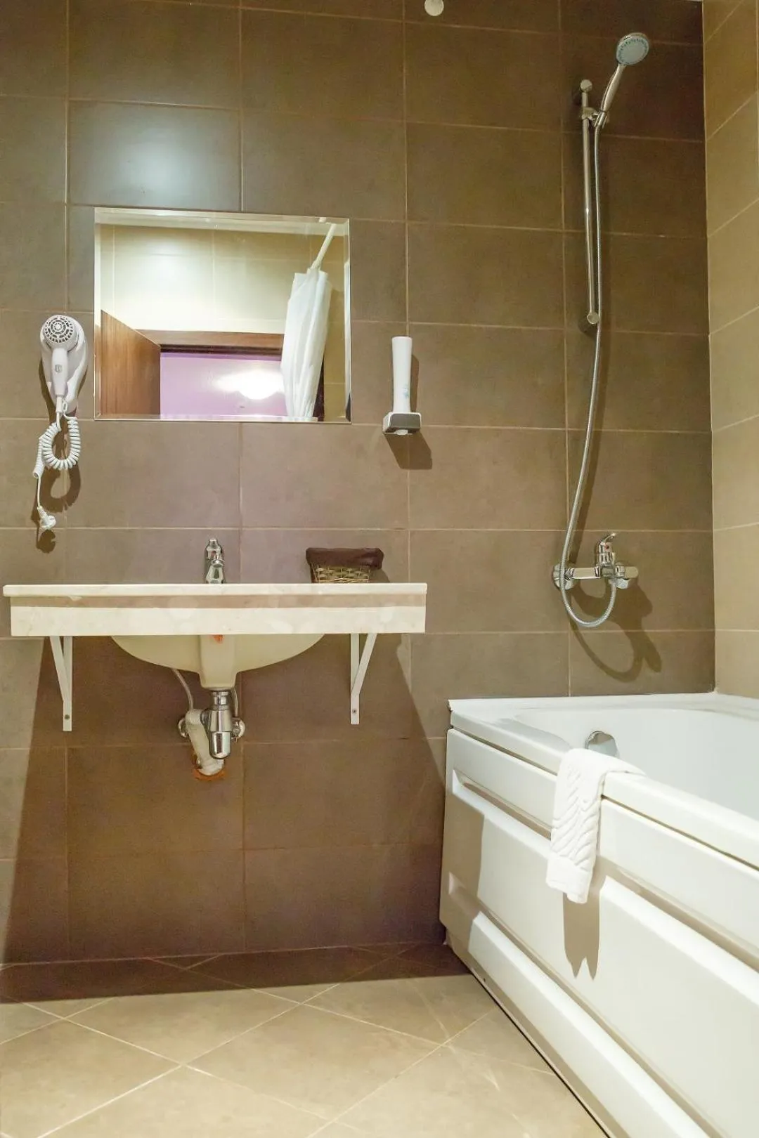 Mountain Paradise by the Walnut Trees - Free wellness