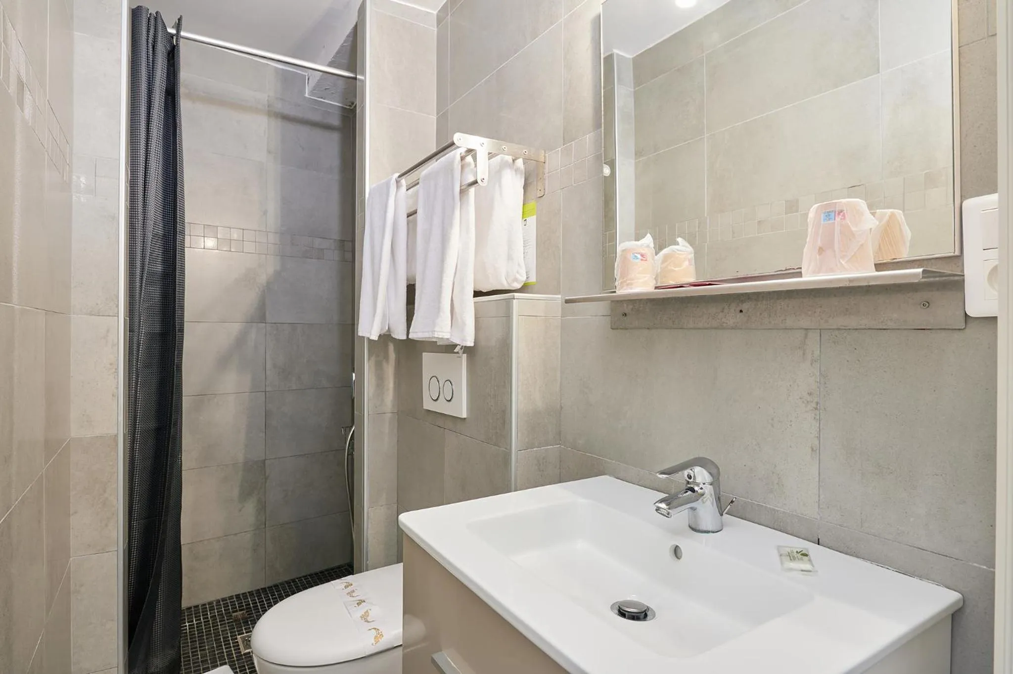 Logis Hôtel le Triton