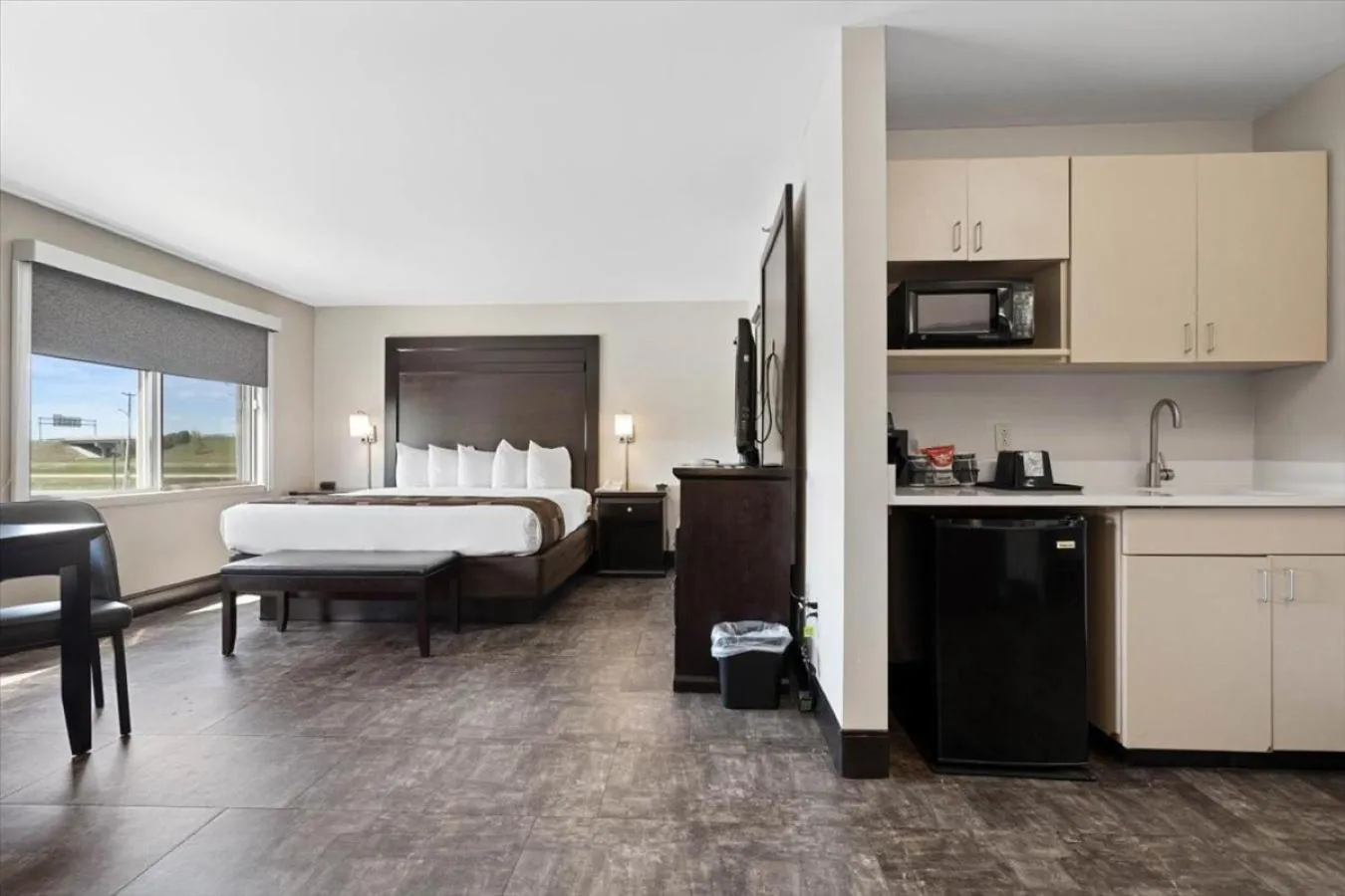 Bed in Kelly Inn Billings