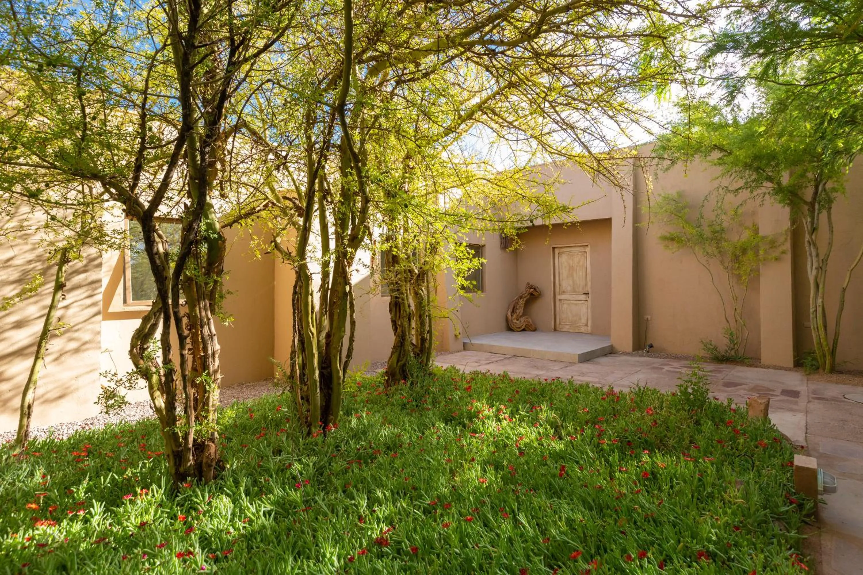 Property building in Casa Solcor Boutique Bed & Breakfast