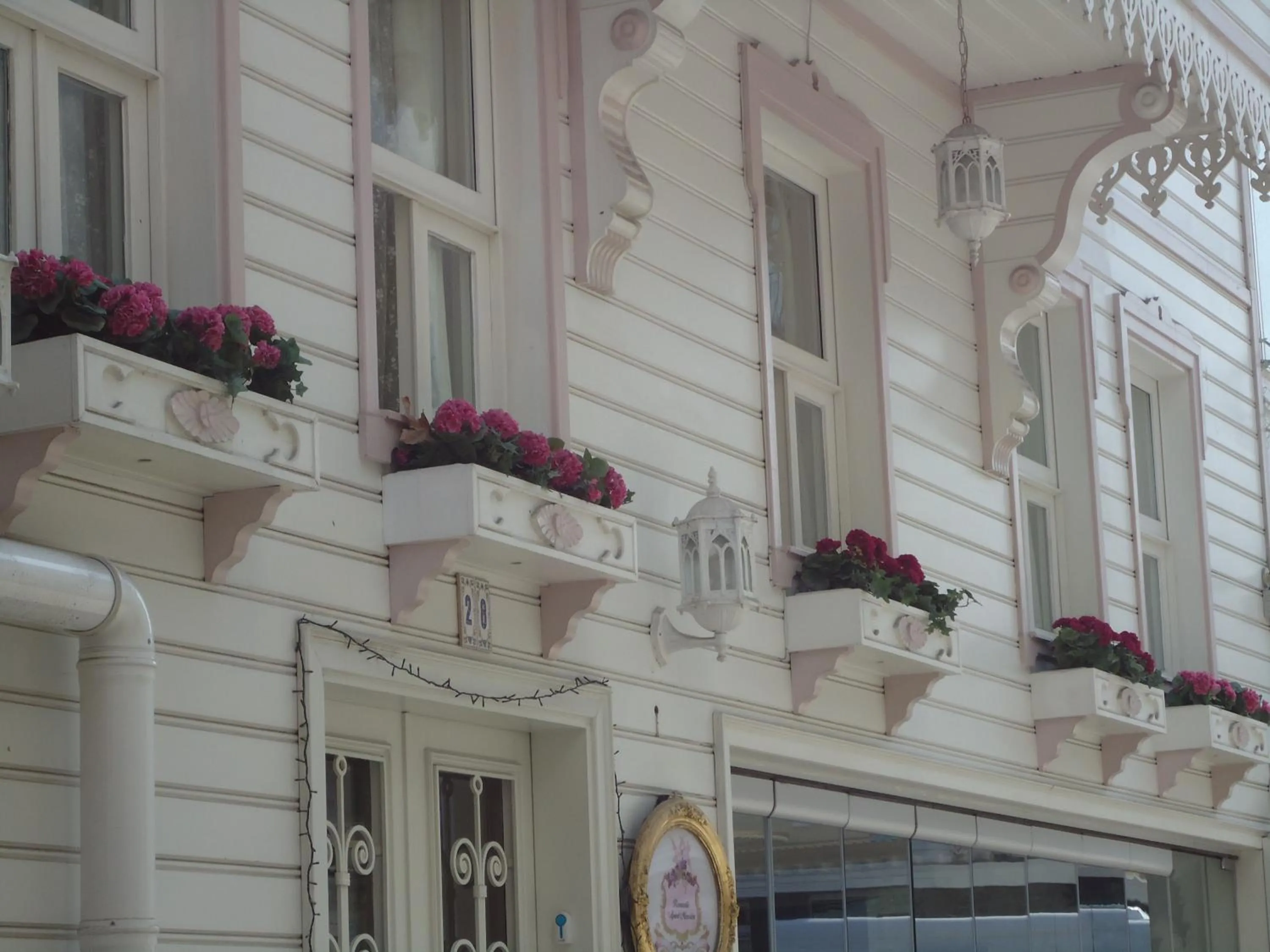 Facade/entrance in Romantic Mansion