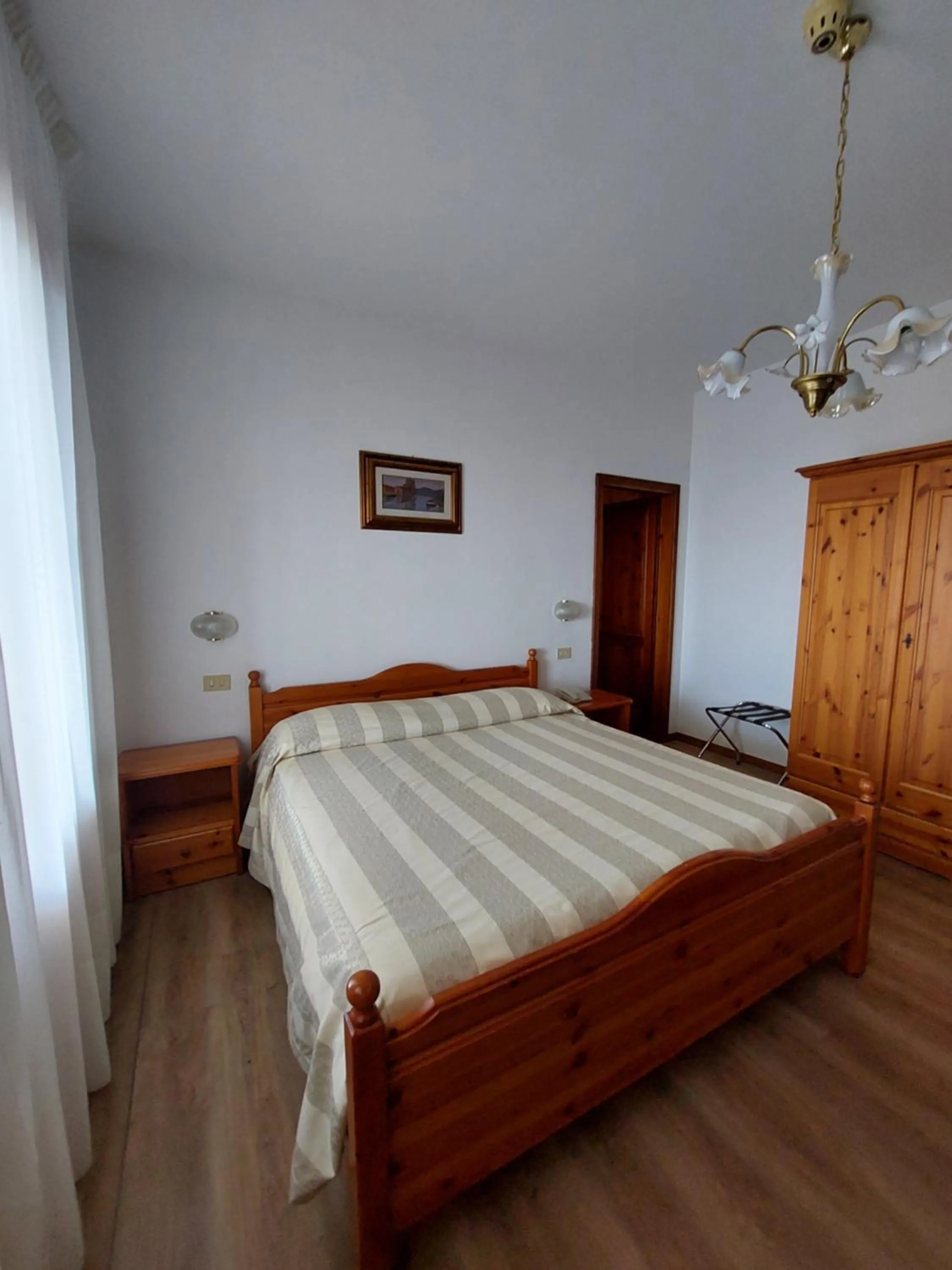 Bed in Albergo Alla Pineta