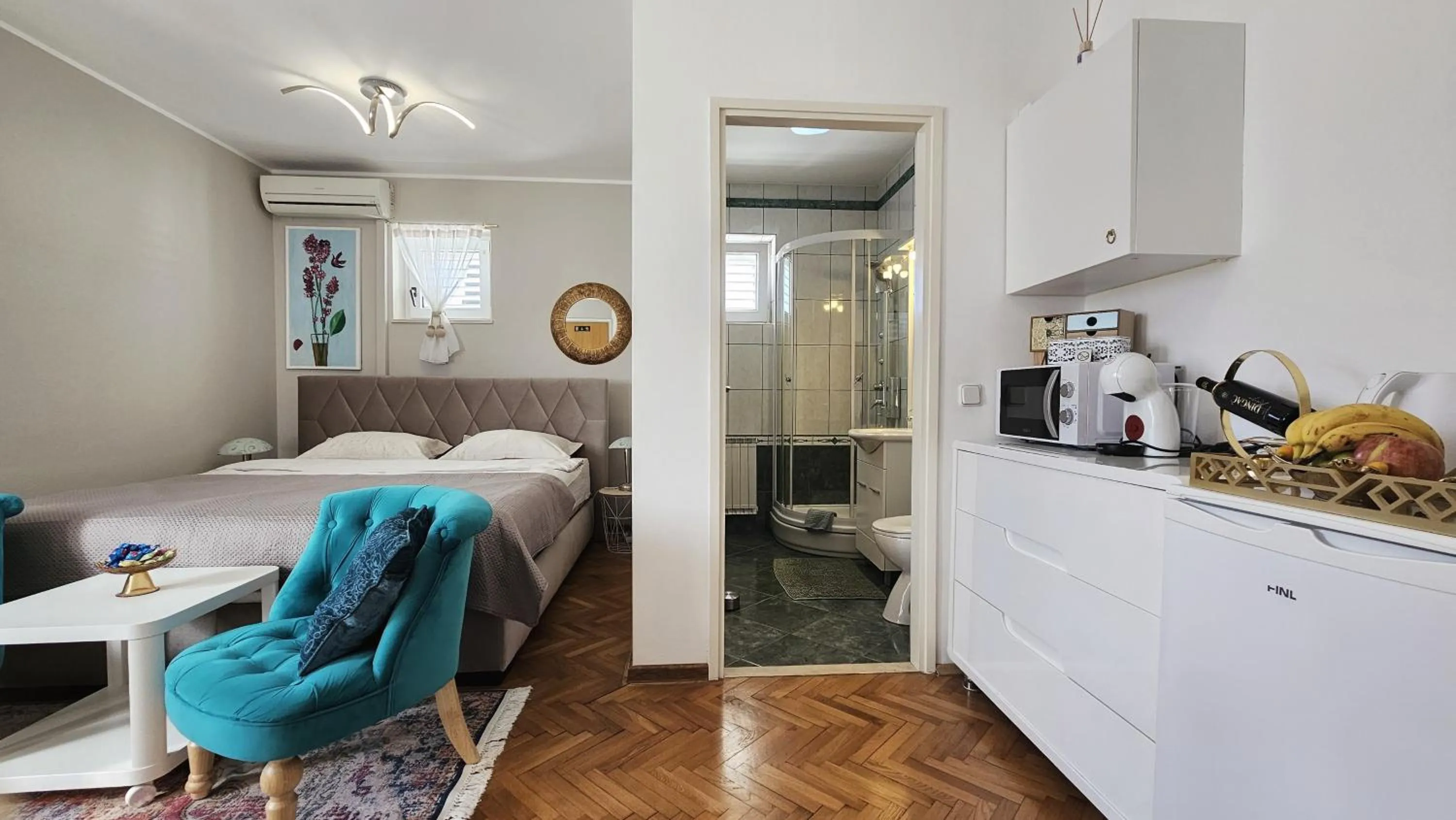 Bed in Adria Apartments and Rooms